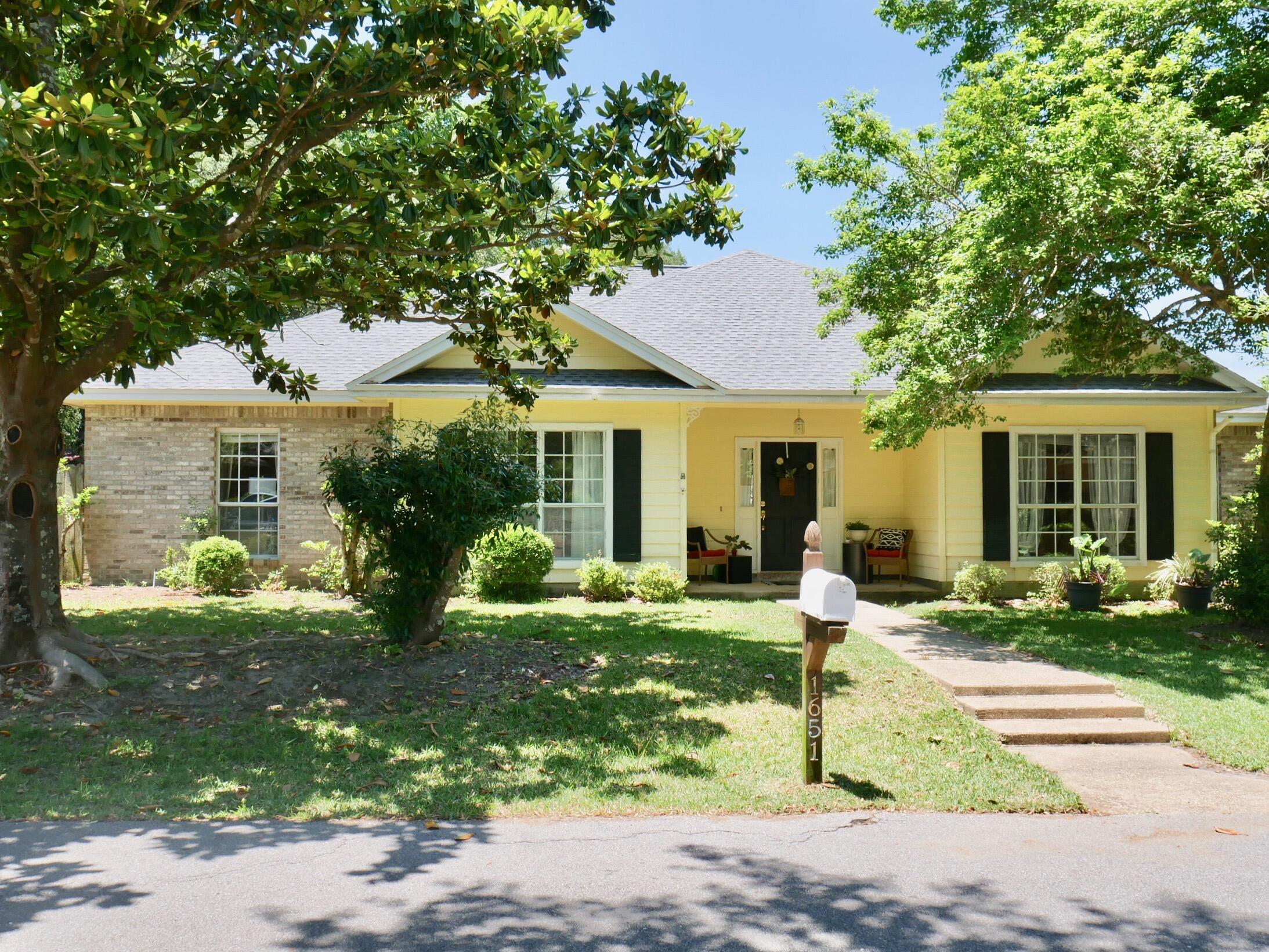 PARKWOOD ESTATES PH 1 BLUEWATER BAY - Residential