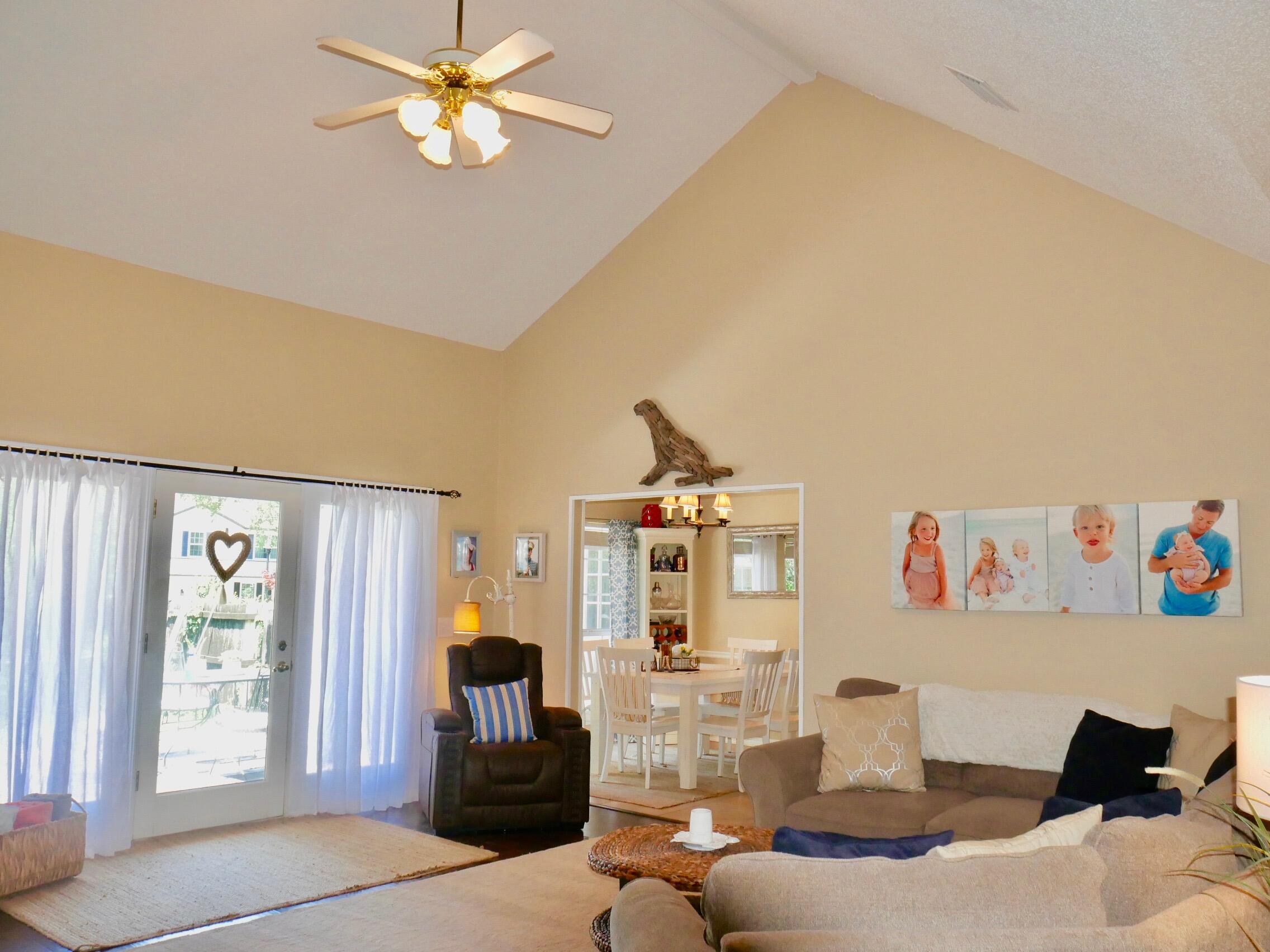 PARKWOOD ESTATES PH 1 BLUEWATER BAY - Residential