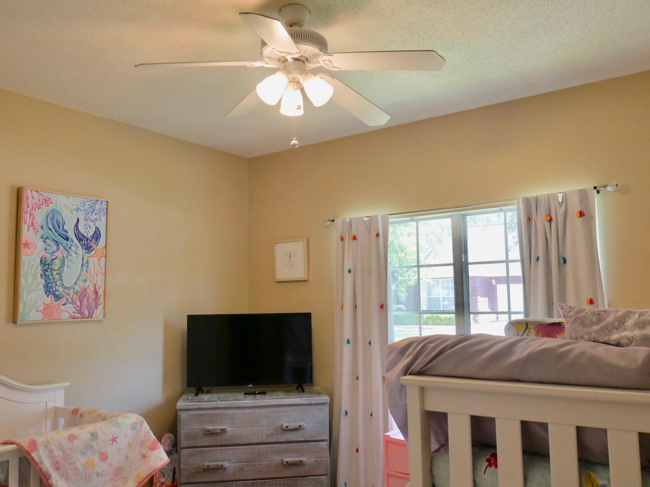 PARKWOOD ESTATES PH 1 BLUEWATER BAY - Residential