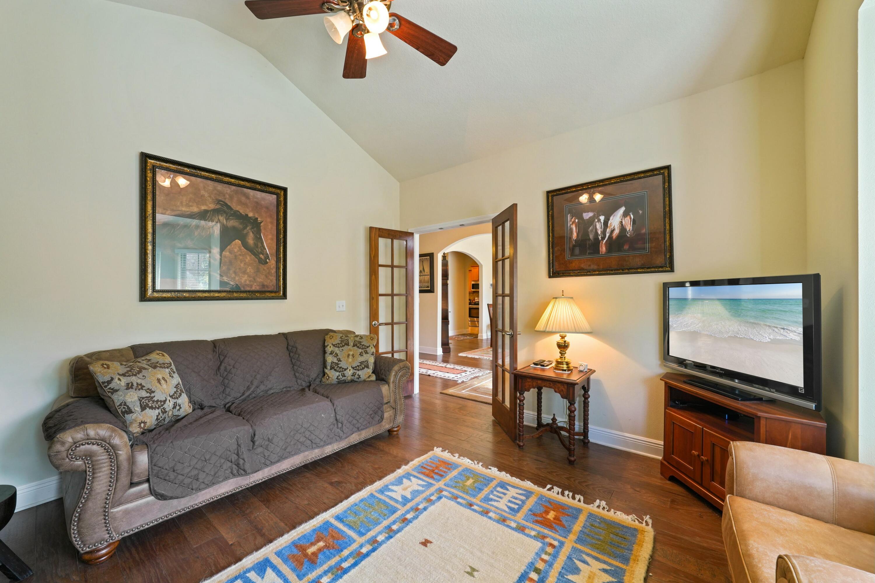 Lake Merial - Residential