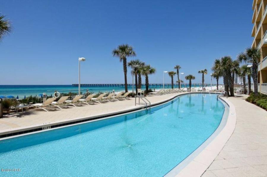 CALYPSO RESORT & TOWERS - Residential