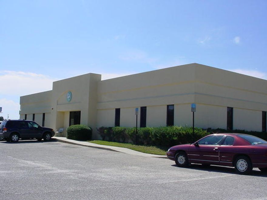 BANK OWNED 8,500 SF OFFICE BUILDING WITH OVER 30 OFFICES, KITCHEN/BREAKROOM AND SEPARATE STORAGE/FILING AREA. RECENTLY PAINTED AND NEW FIXTURES HAVE BEEN IN INSTALLED.
