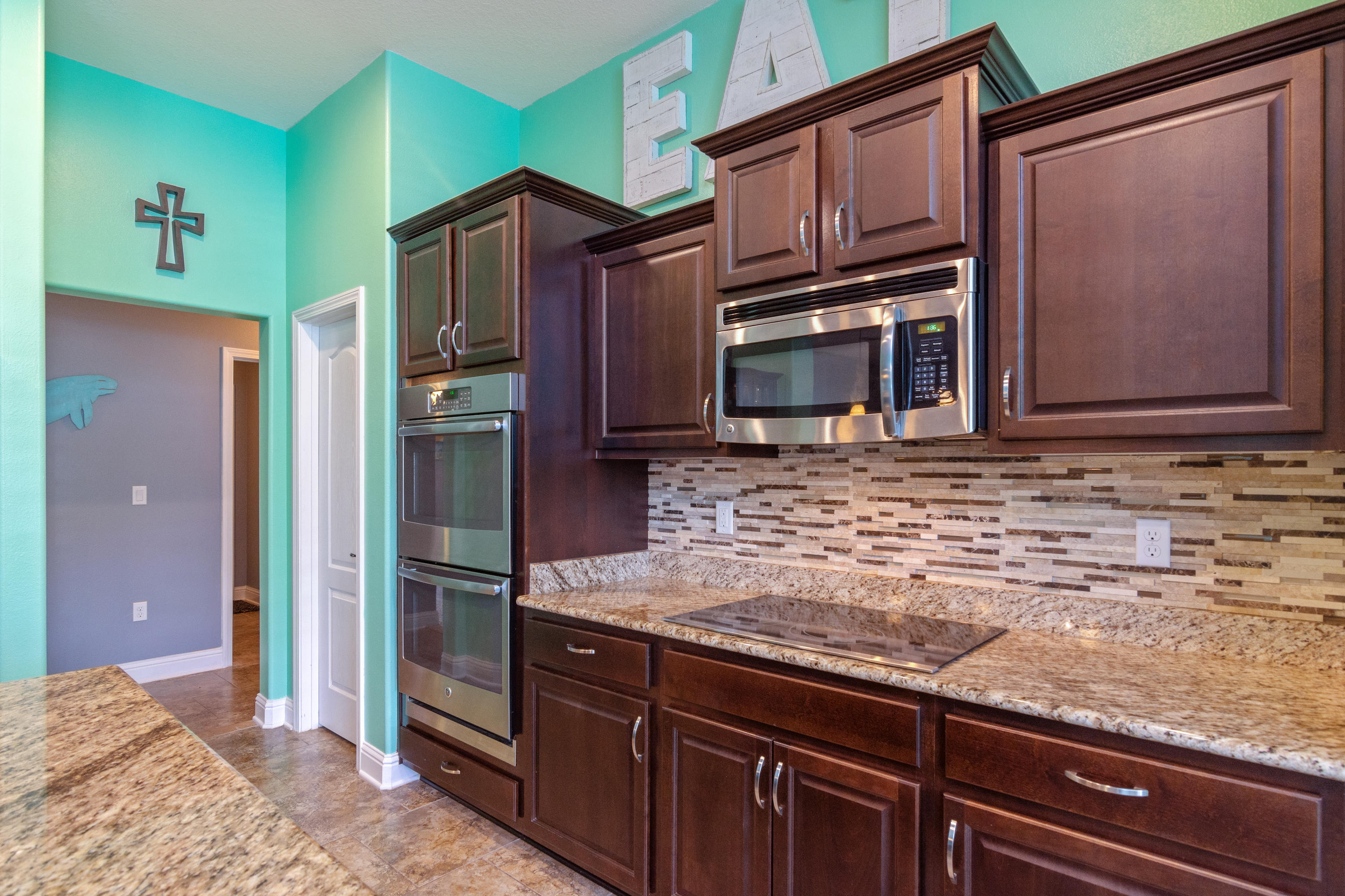 HOLLEY BY THE SEA - Residential