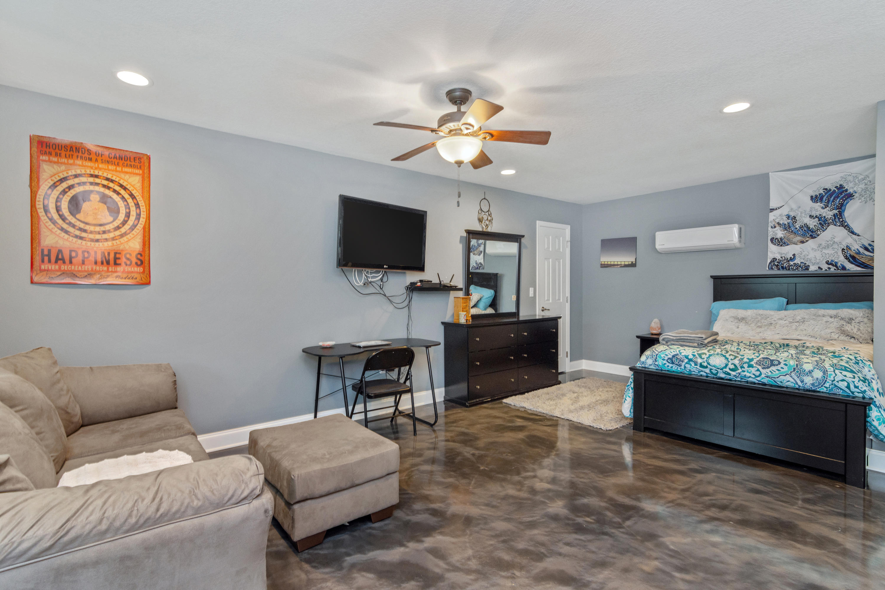 HOLLEY BY THE SEA - Residential