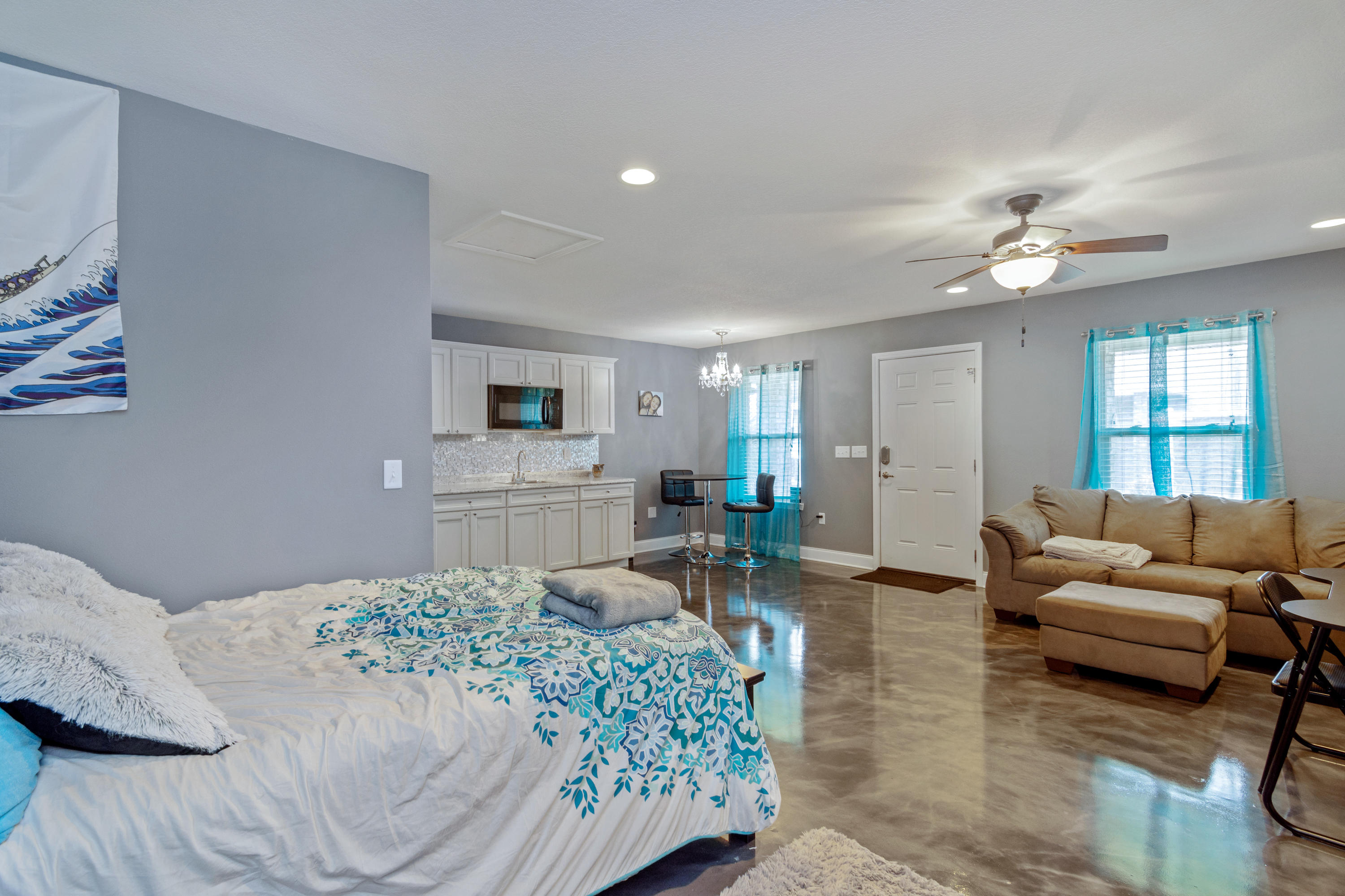 HOLLEY BY THE SEA - Residential