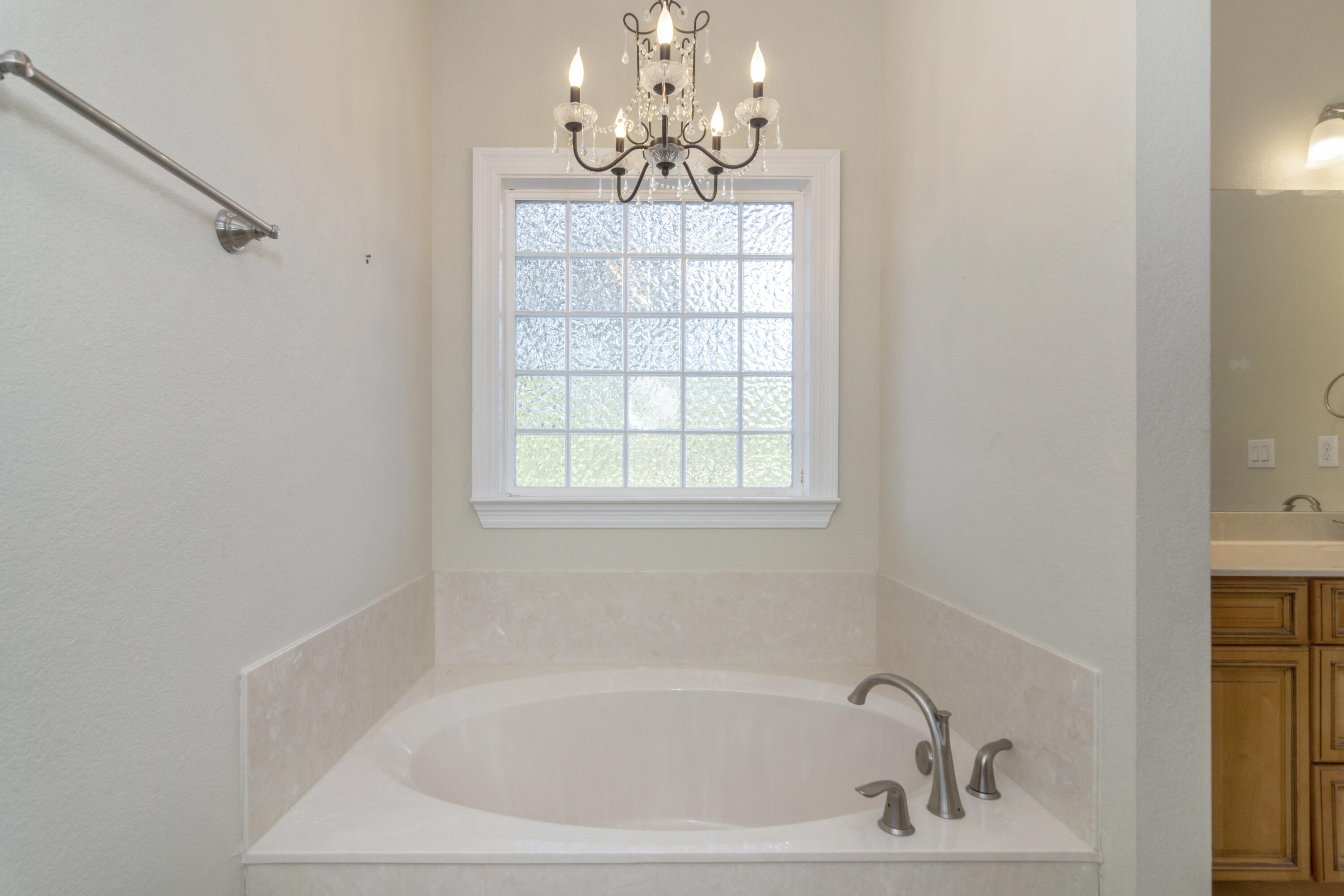 ASHTIN ESTATES - Residential