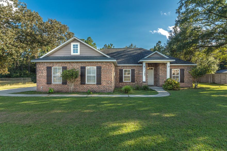 Multiple offers. Seller has asked for highest and best by 6pm 9/30/21. Located in North Crestview, this 4/2 is one you will definitley want to see. This home features an open floorplan with spacious livingroom that overlooks the covered back porch and private backyard. The kitchen offers a dining area, breakfast bar, stainless steel appliances, and stunning granite countertops. This home also has a split floorplan with generously sized bedrooms and a master suite that boasts a walk-in closet, double vanity, garden tub and separate shower.Schedule your showing today!