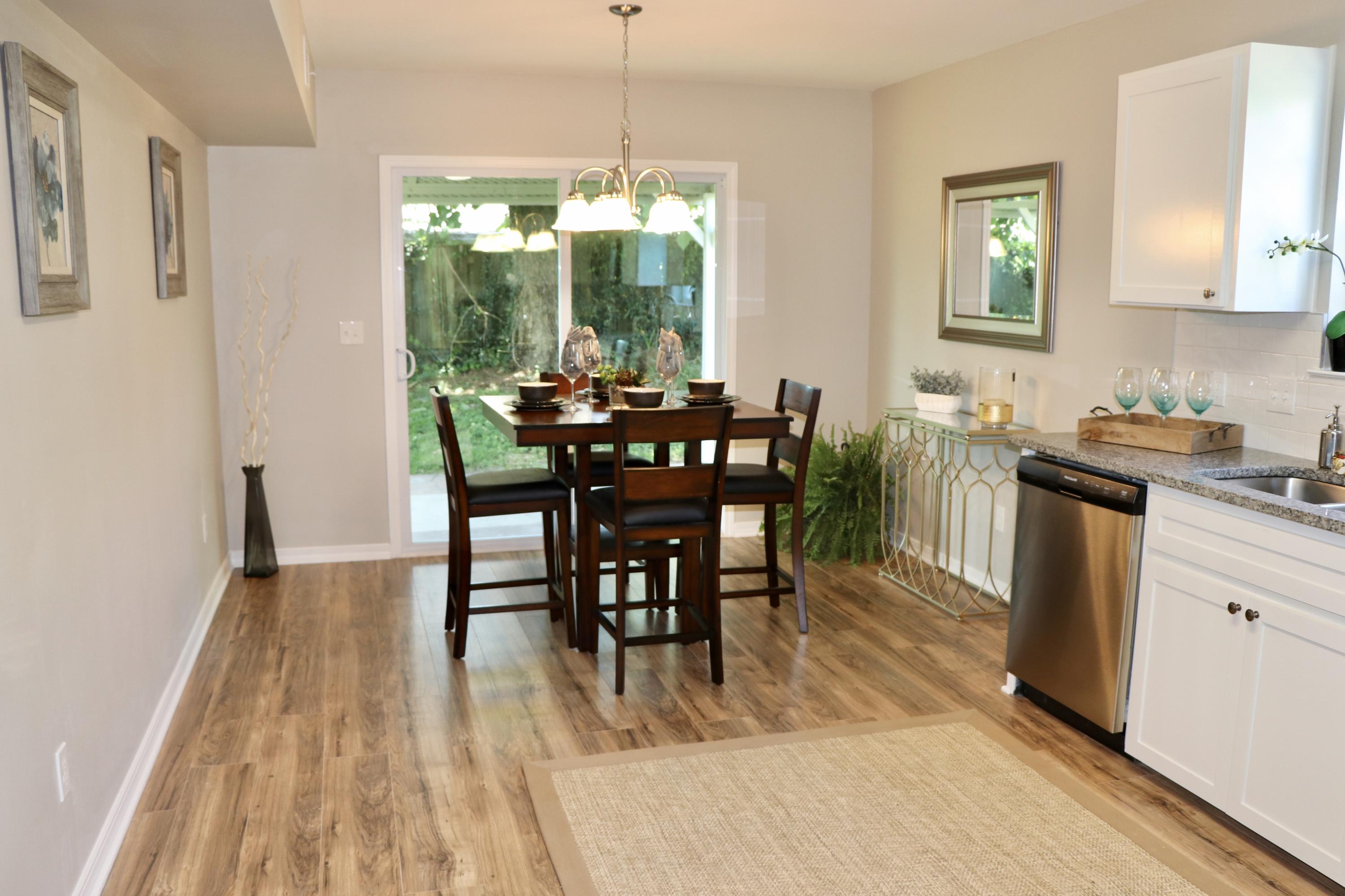 WOODLAND PARK ESTATES - Residential