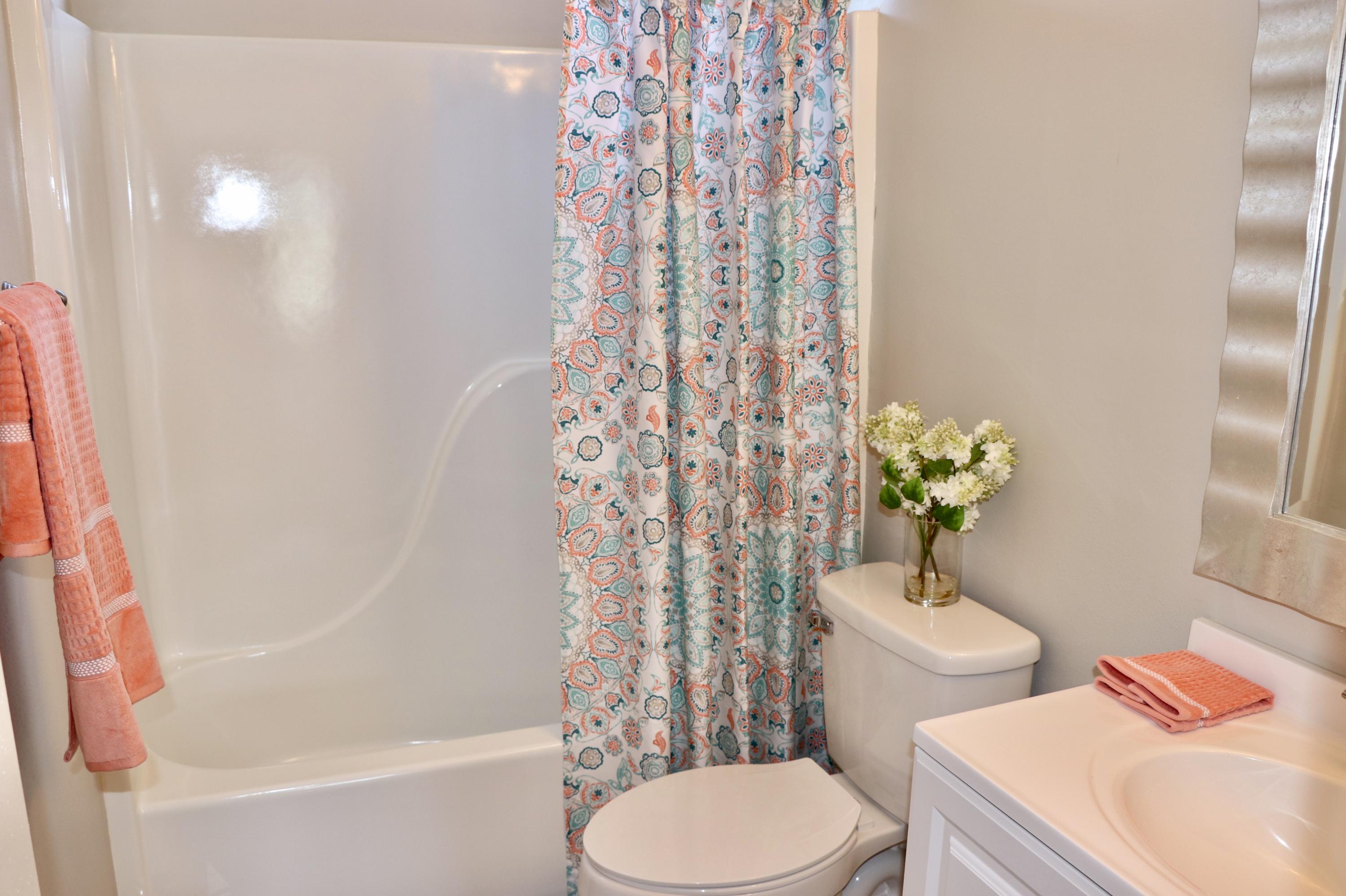 WOODLAND PARK ESTATES - Residential