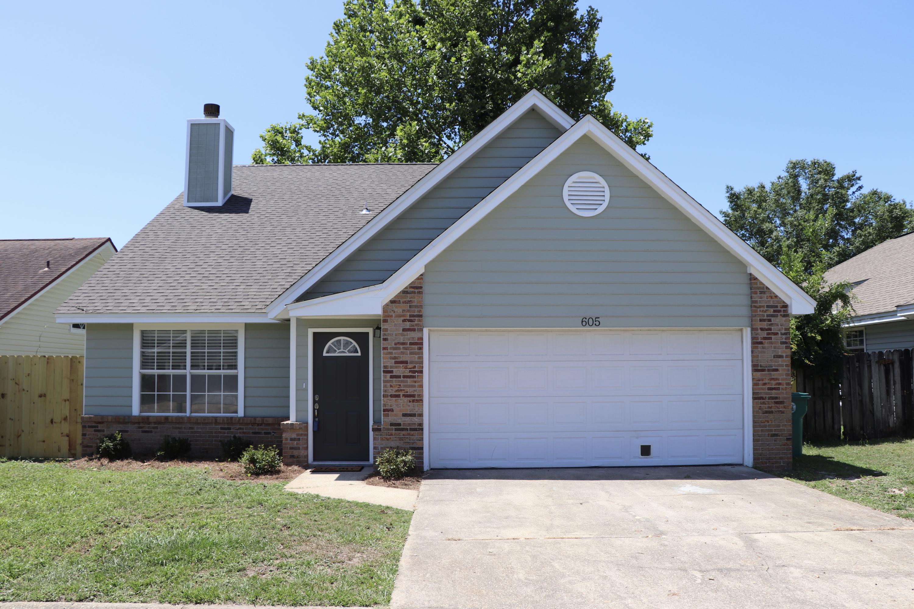 WOODLAND PARK ESTATES - Residential