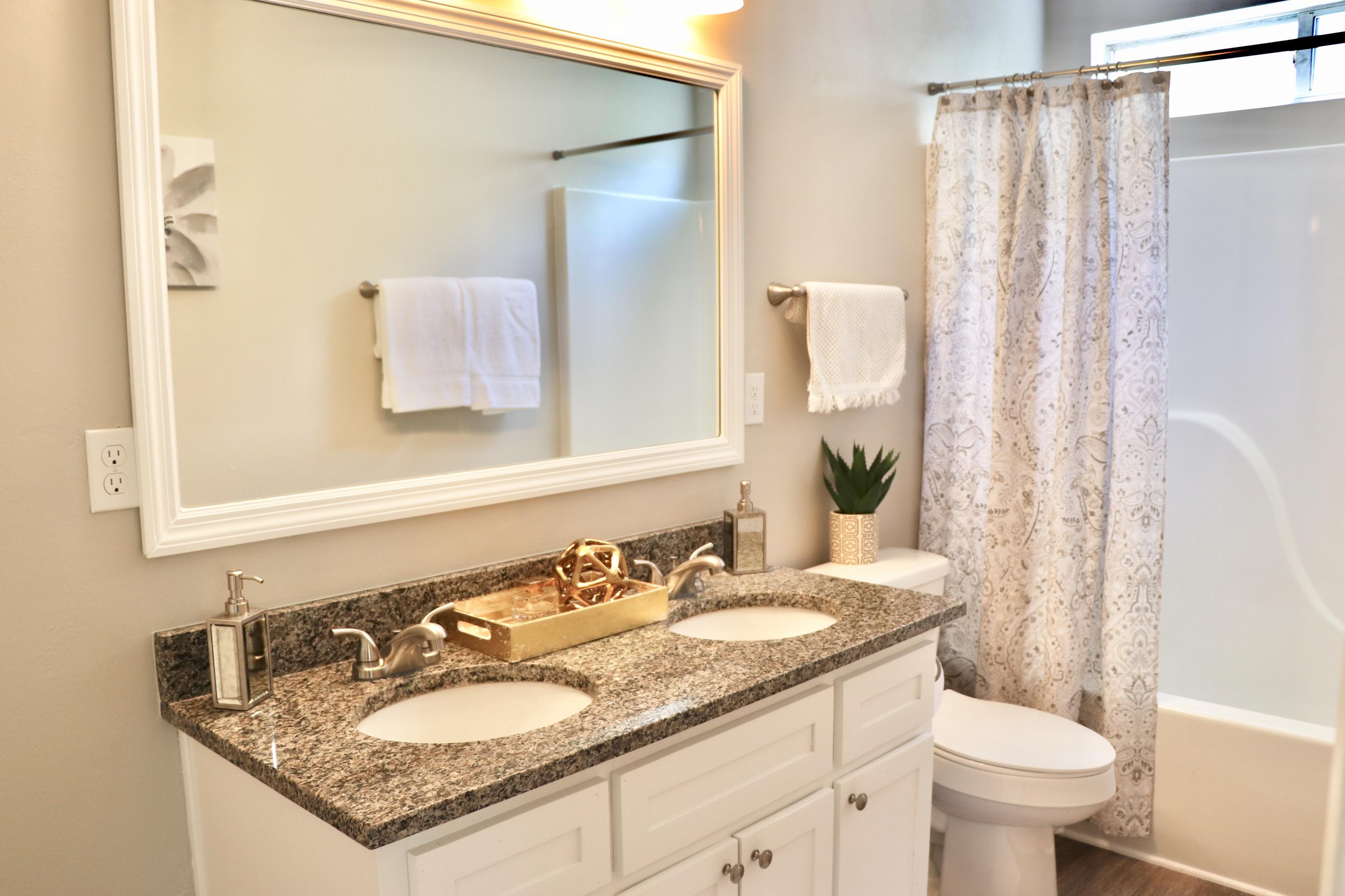 WOODLAND PARK ESTATES - Residential