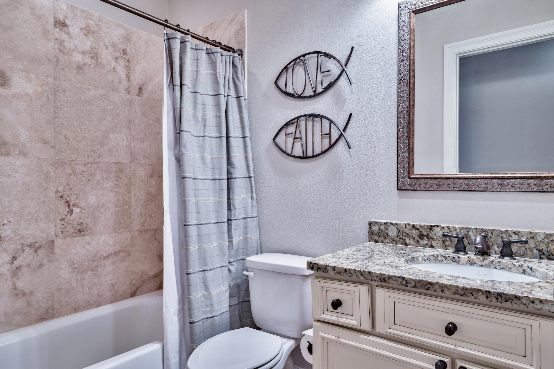 VILLA LAGO - Residential