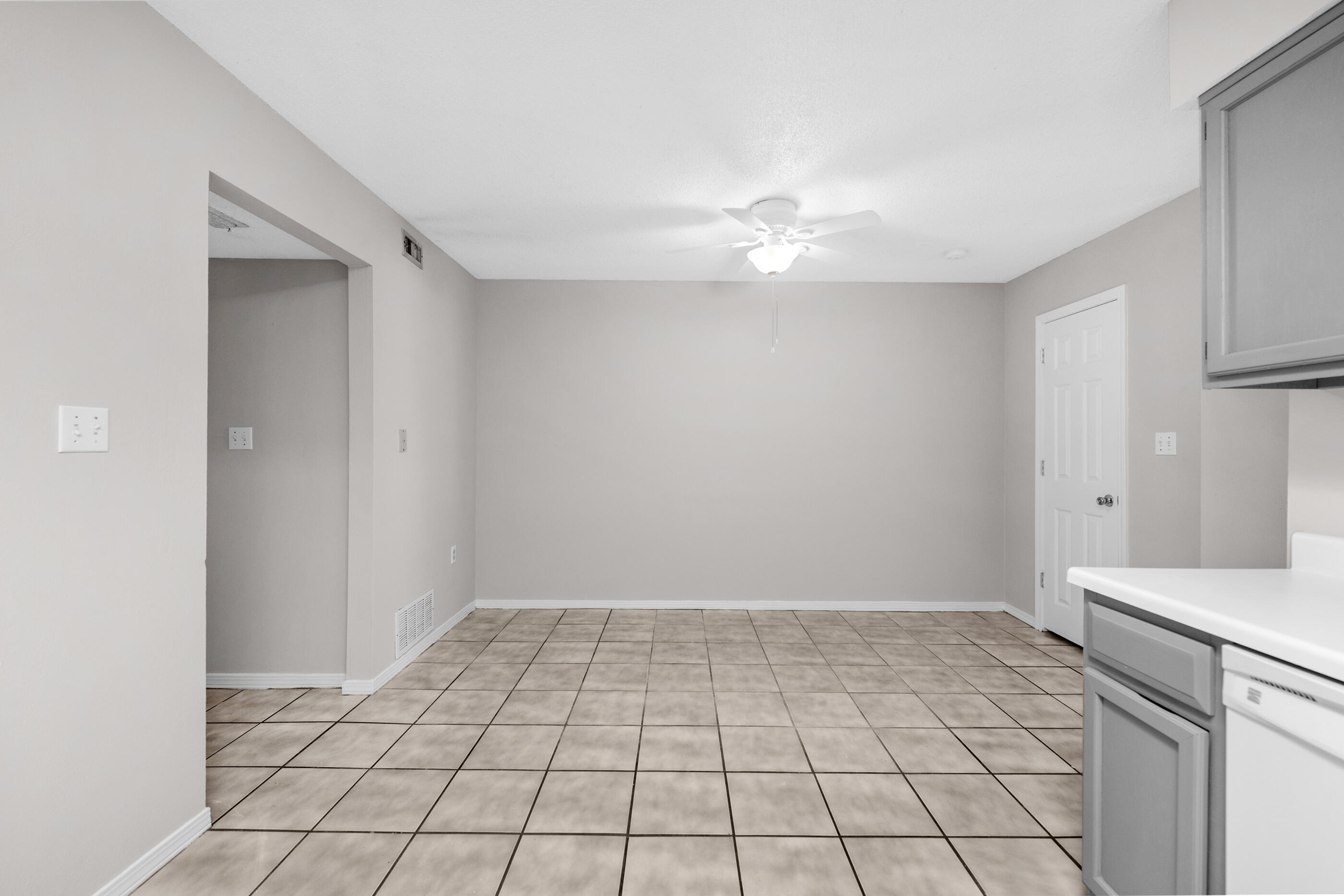 COUNTRY VILLAS - Residential