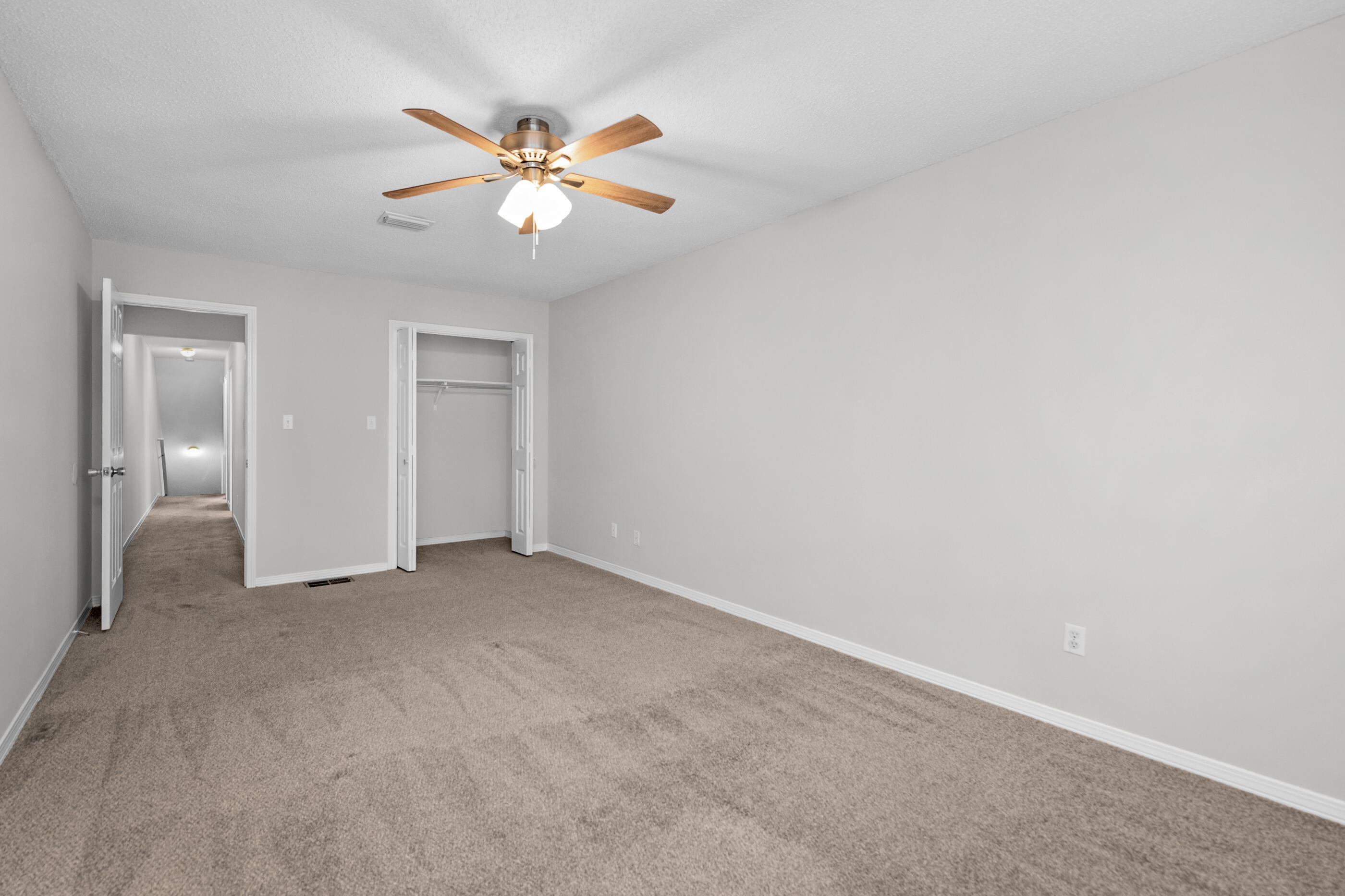 COUNTRY VILLAS - Residential