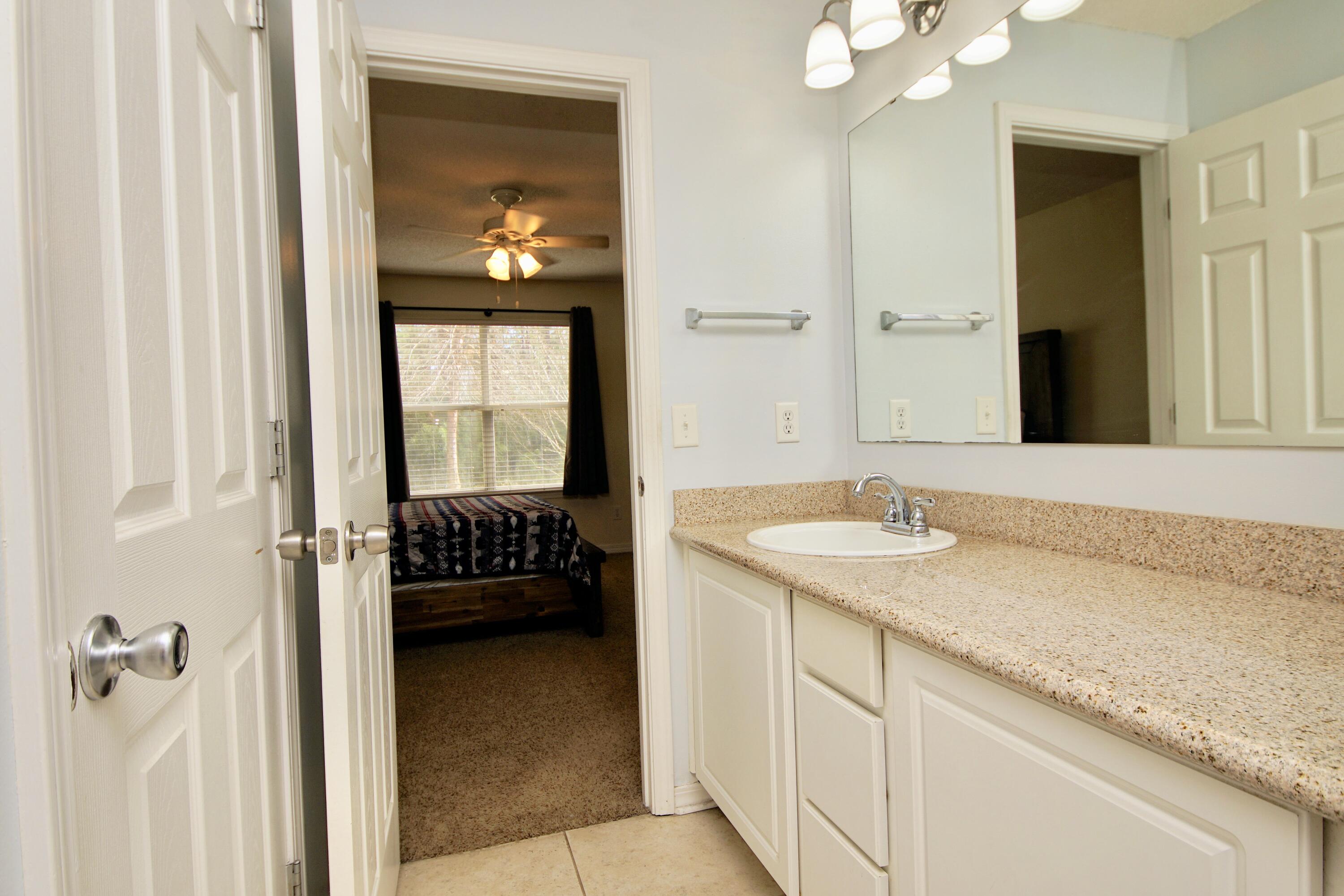 HIDDEN SHORES - Residential