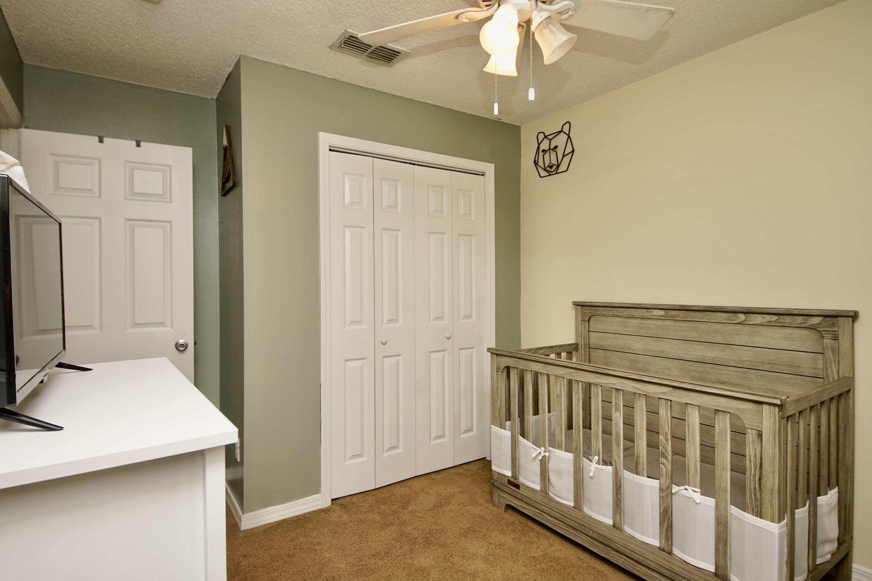 HIDDEN SHORES - Residential