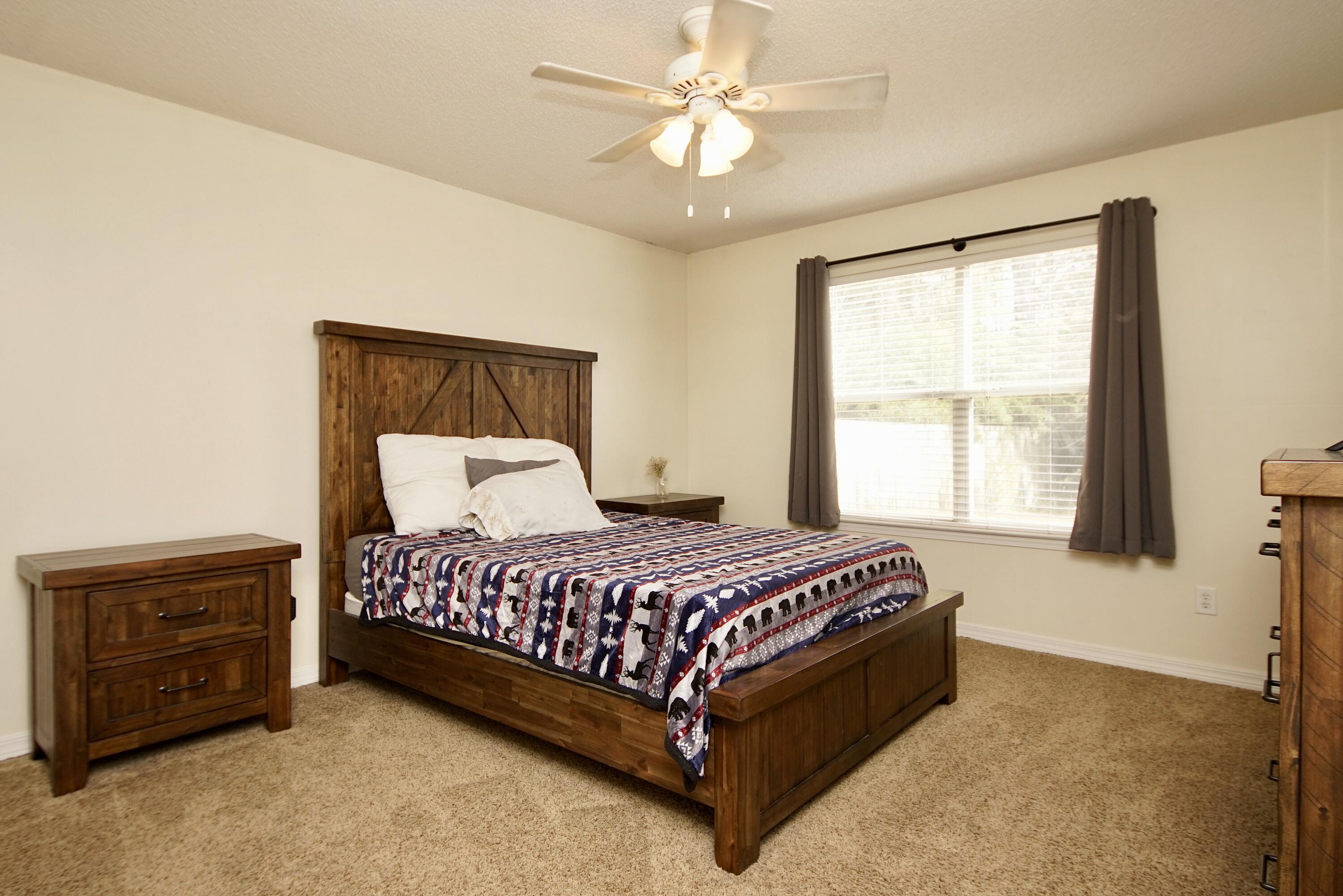 HIDDEN SHORES - Residential