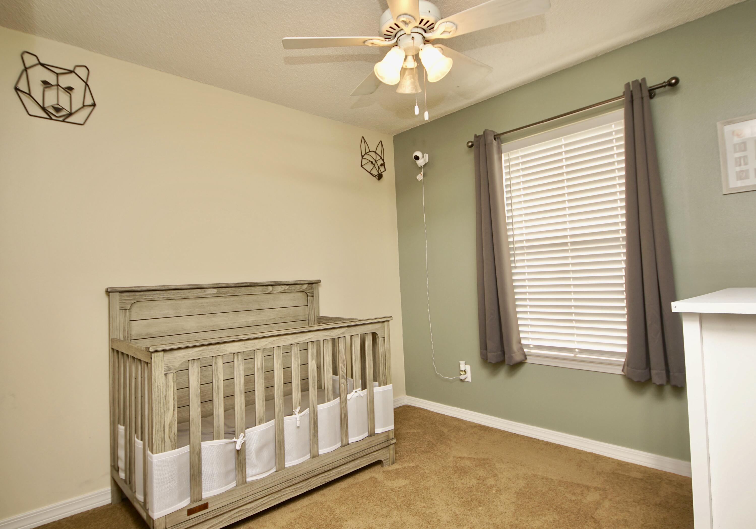 HIDDEN SHORES - Residential