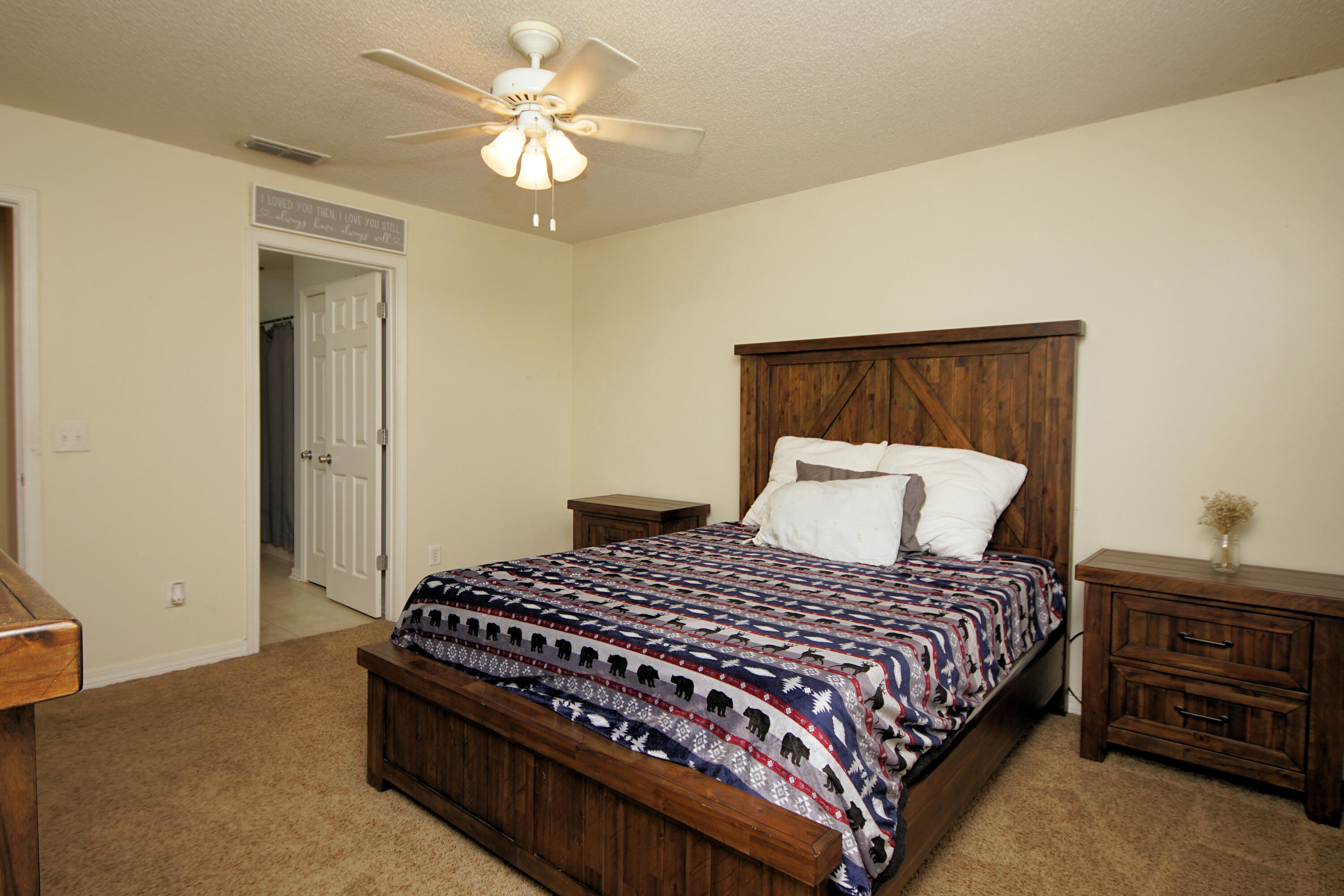 HIDDEN SHORES - Residential