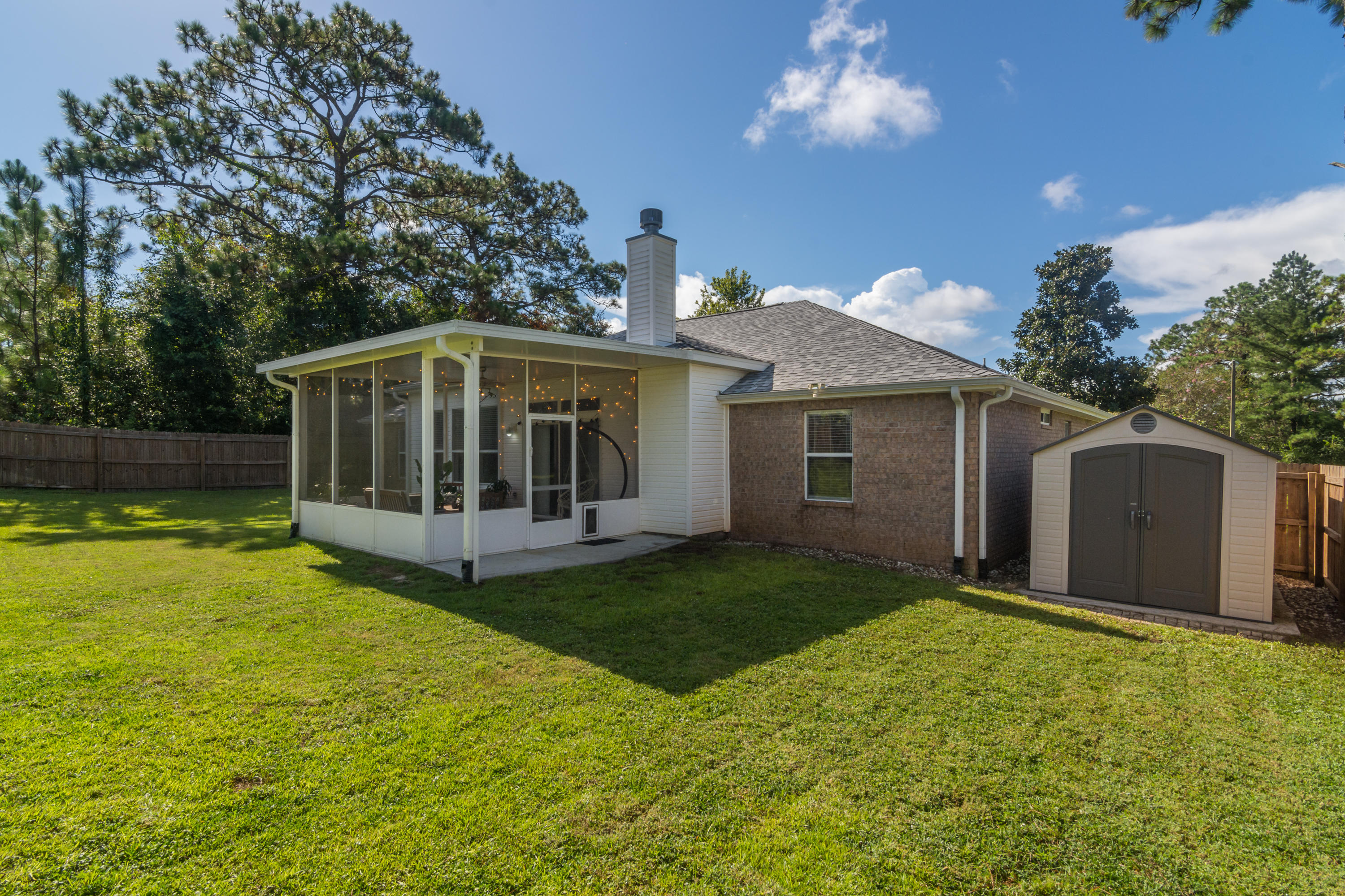 BROOKE ESTATES PH I - Residential