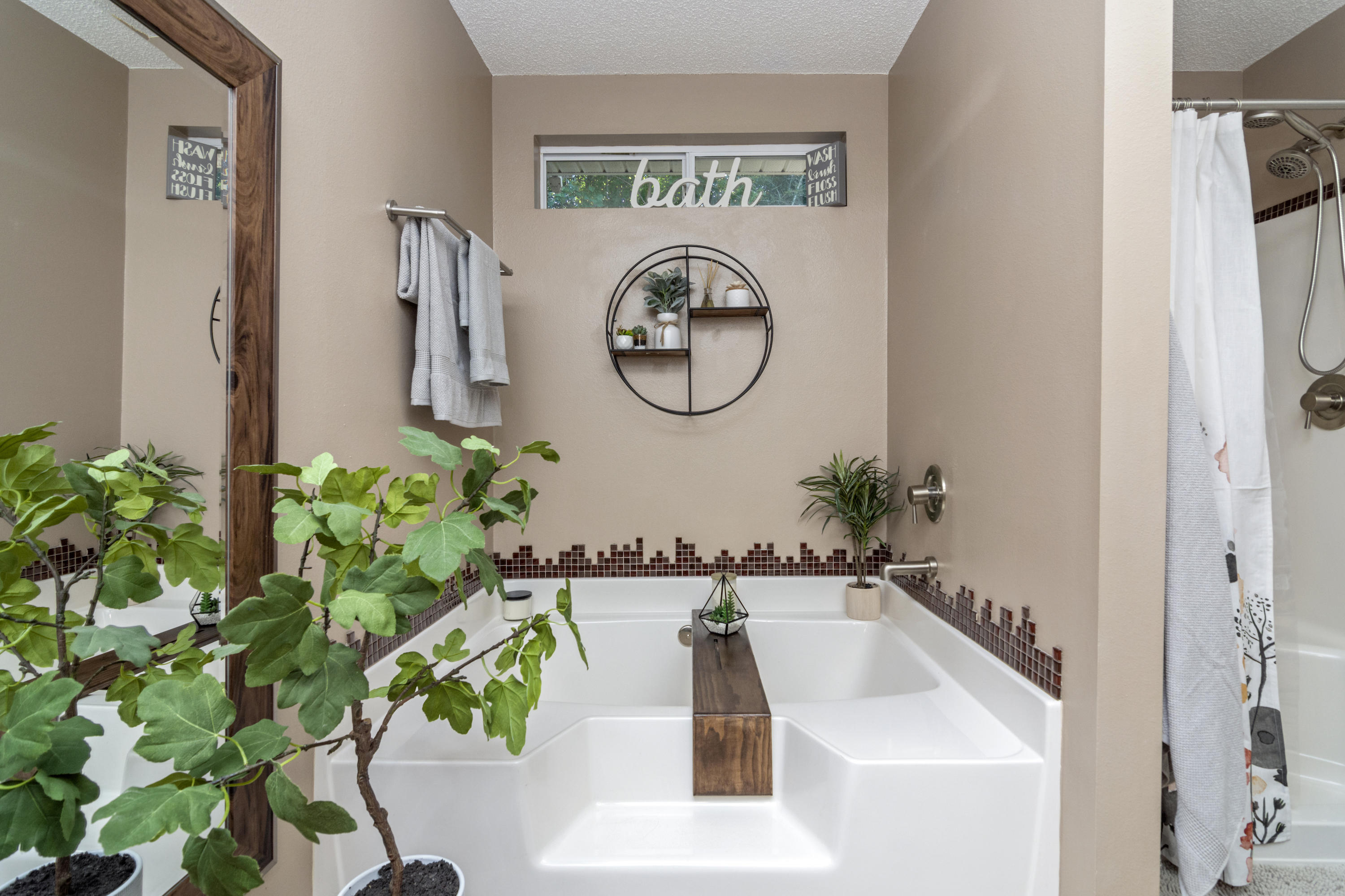 BROOKE ESTATES PH I - Residential