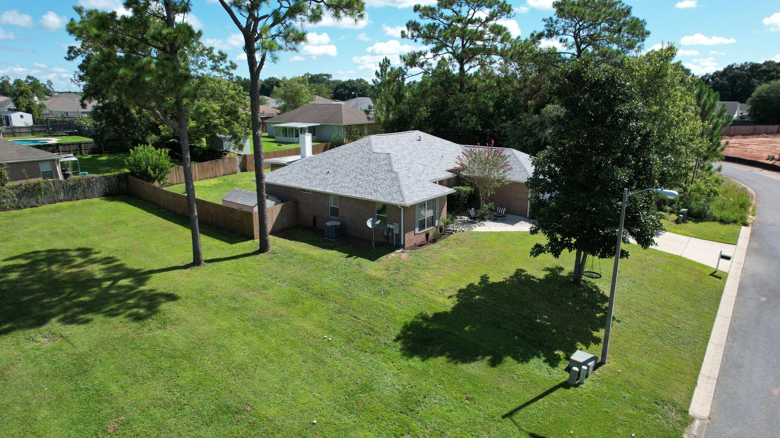 BROOKE ESTATES PH I - Residential