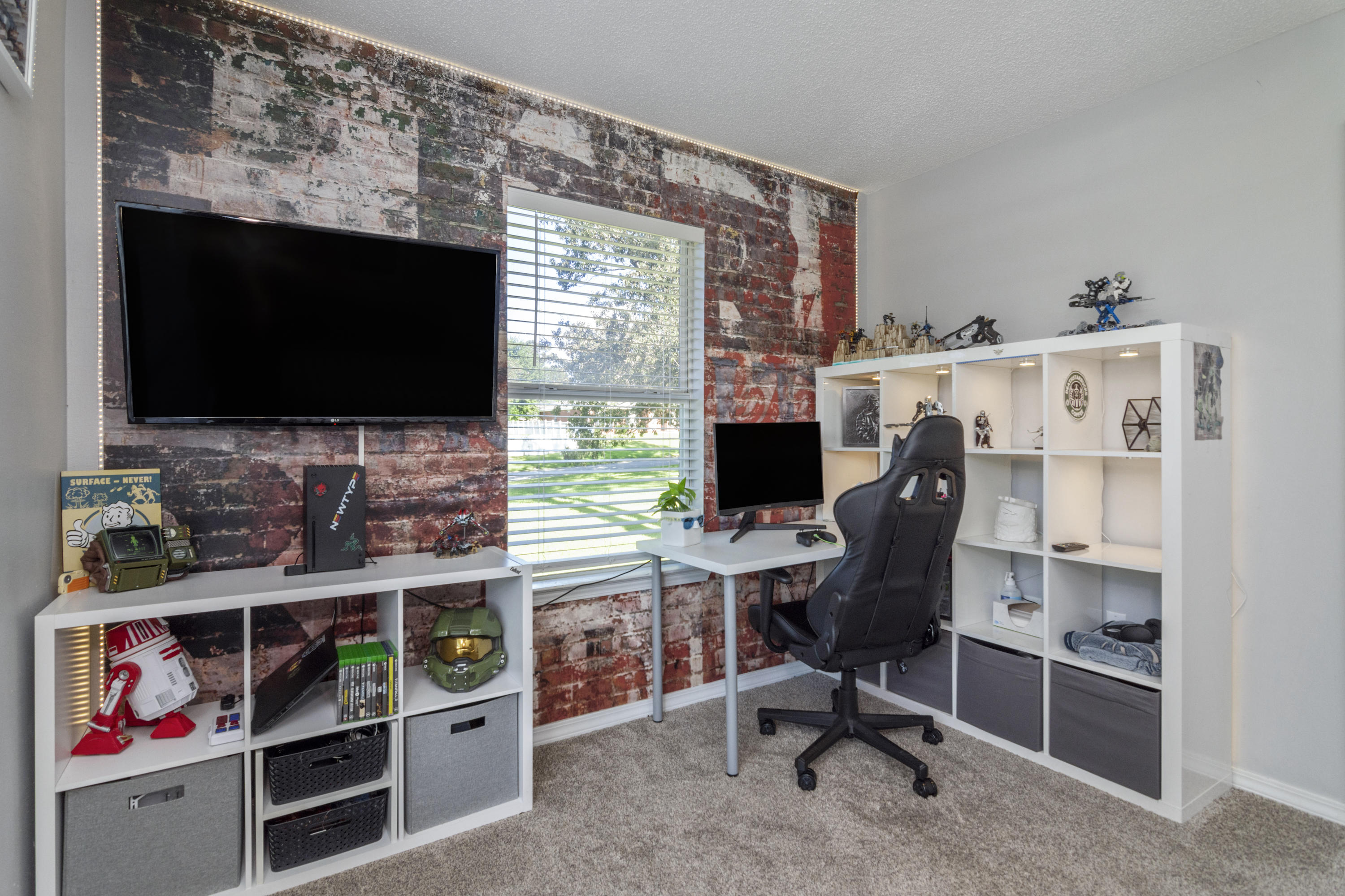 BROOKE ESTATES PH I - Residential