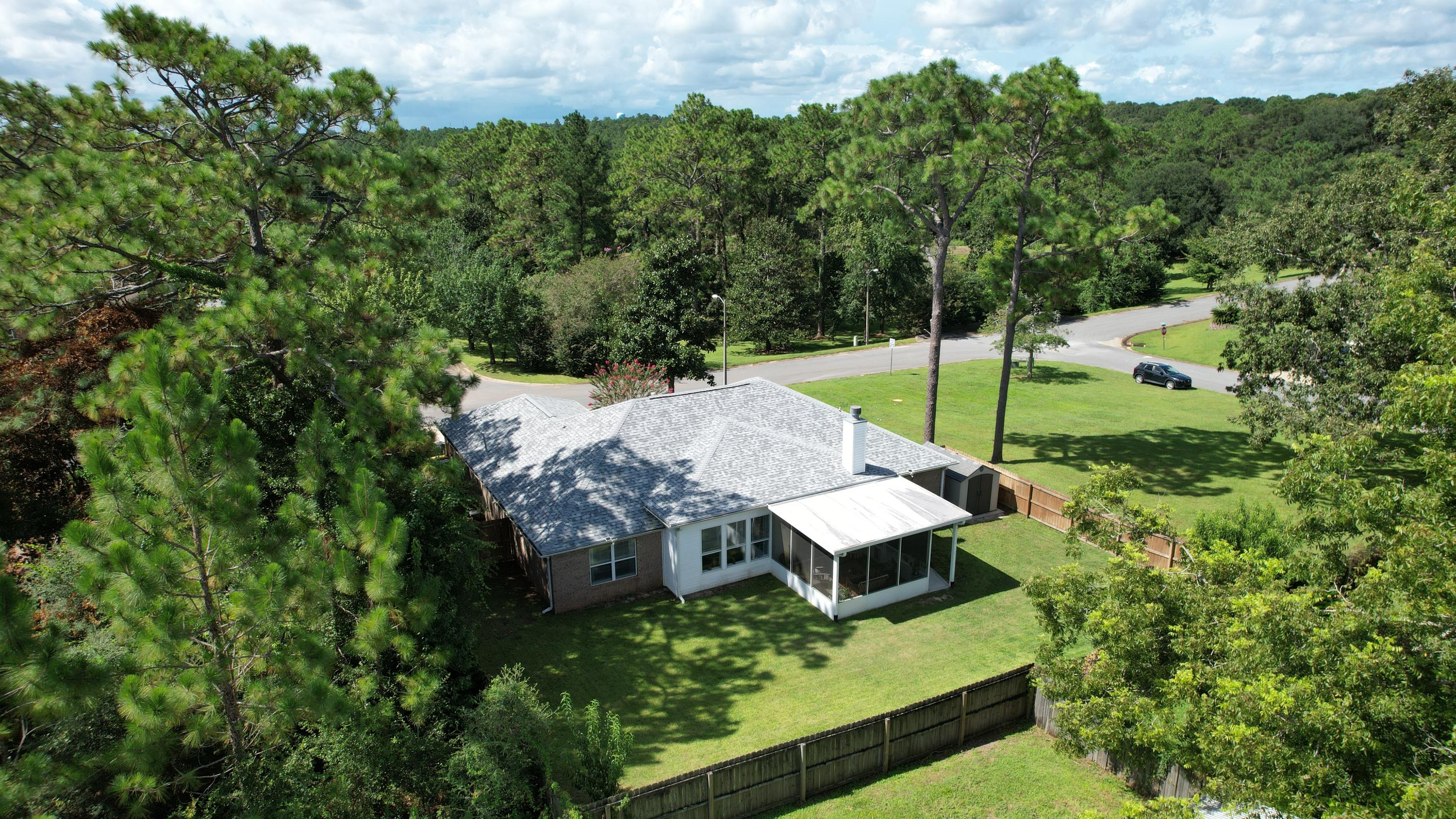 BROOKE ESTATES PH I - Residential