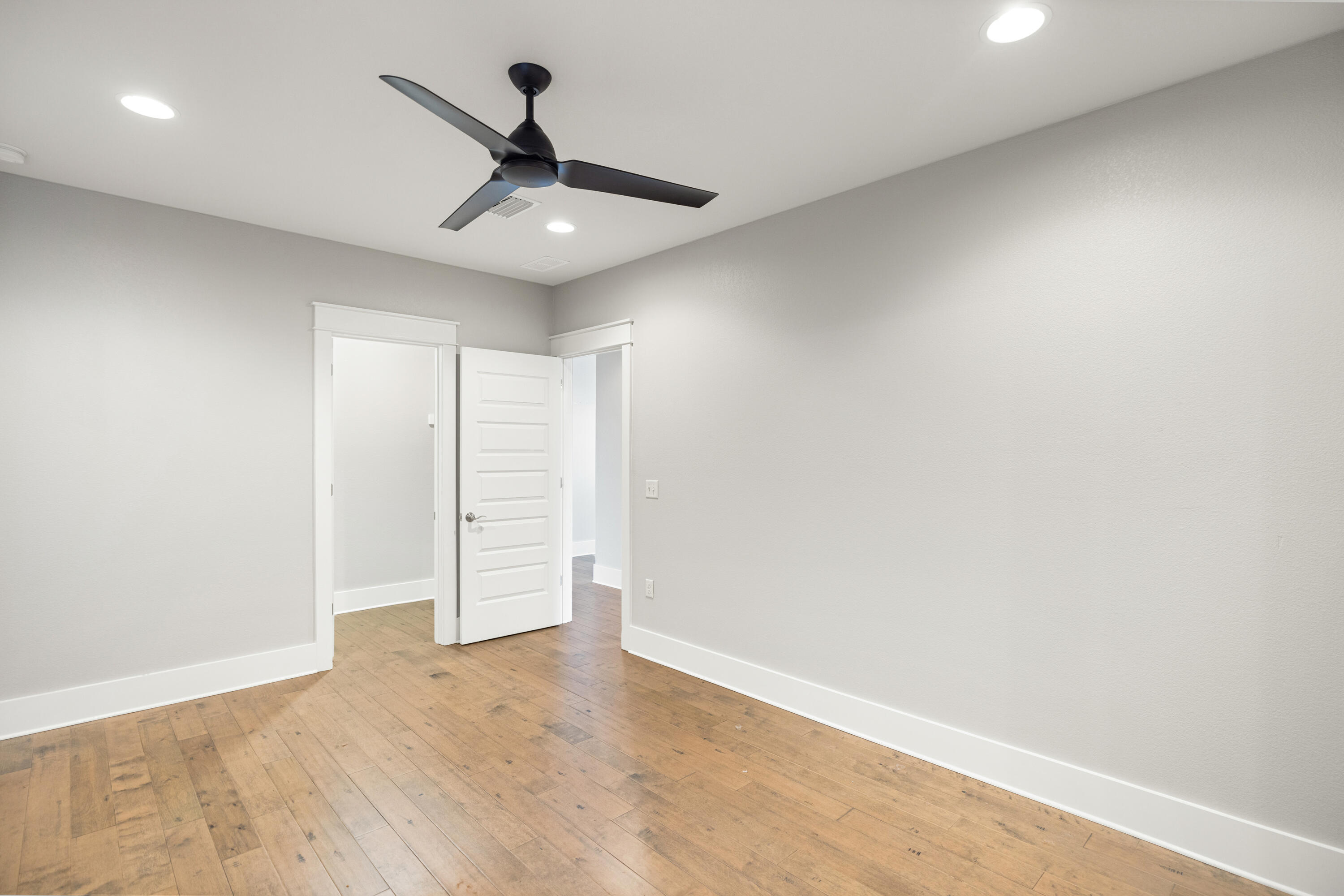 Villas of Frangista - Residential Lease