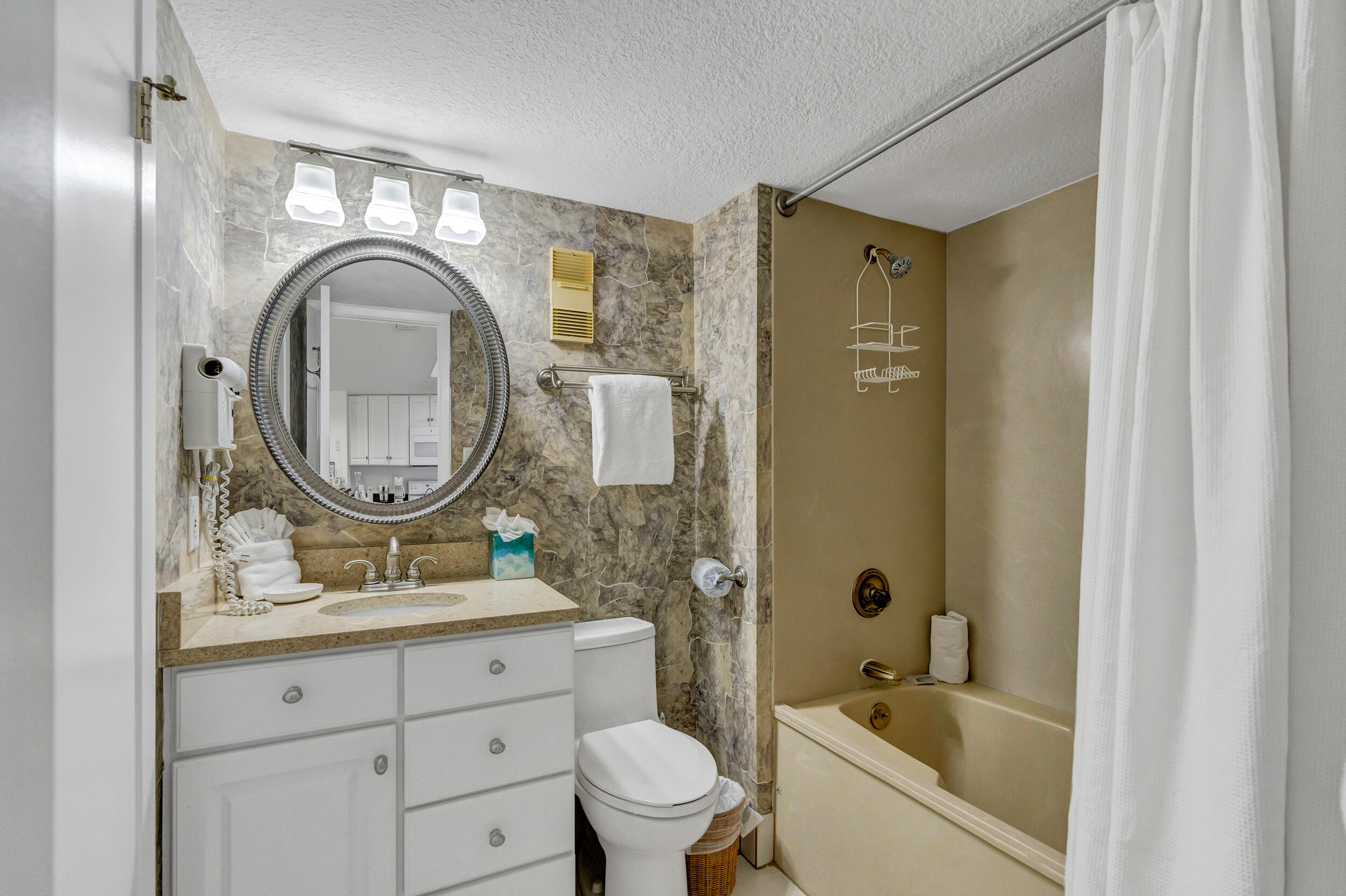 EDGEWATER BEACH CONDO PH 2 - Residential