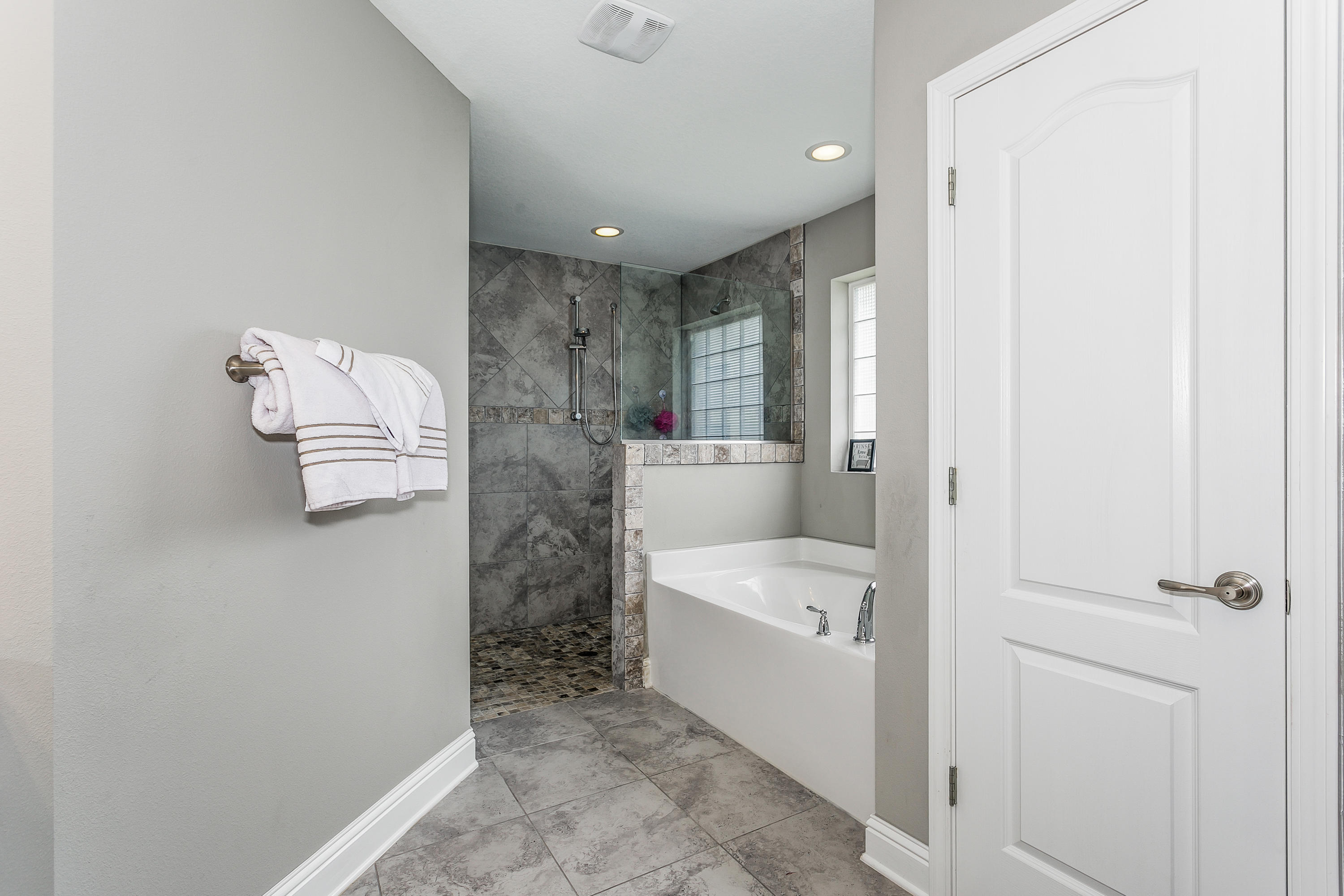 NAVARRE 2ND ADD - Residential