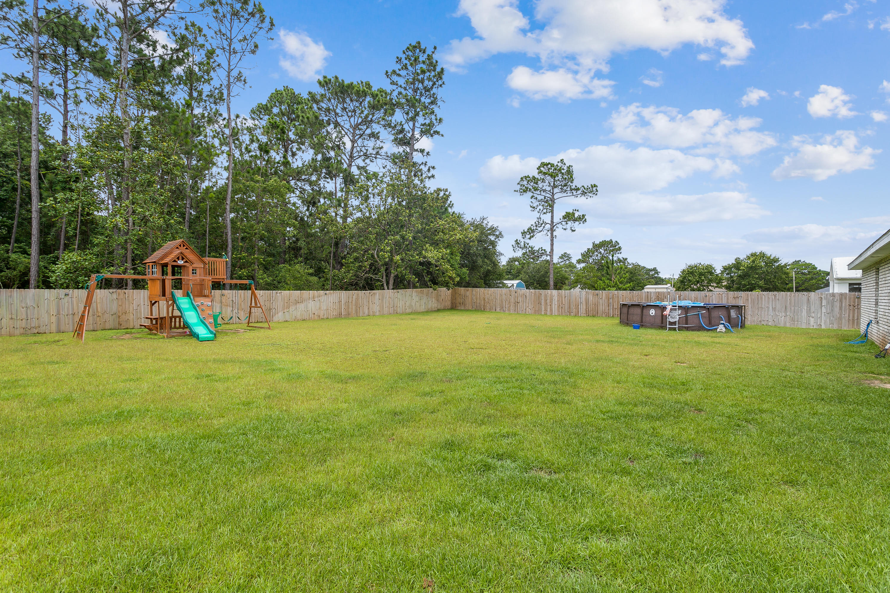 NAVARRE 2ND ADD - Residential