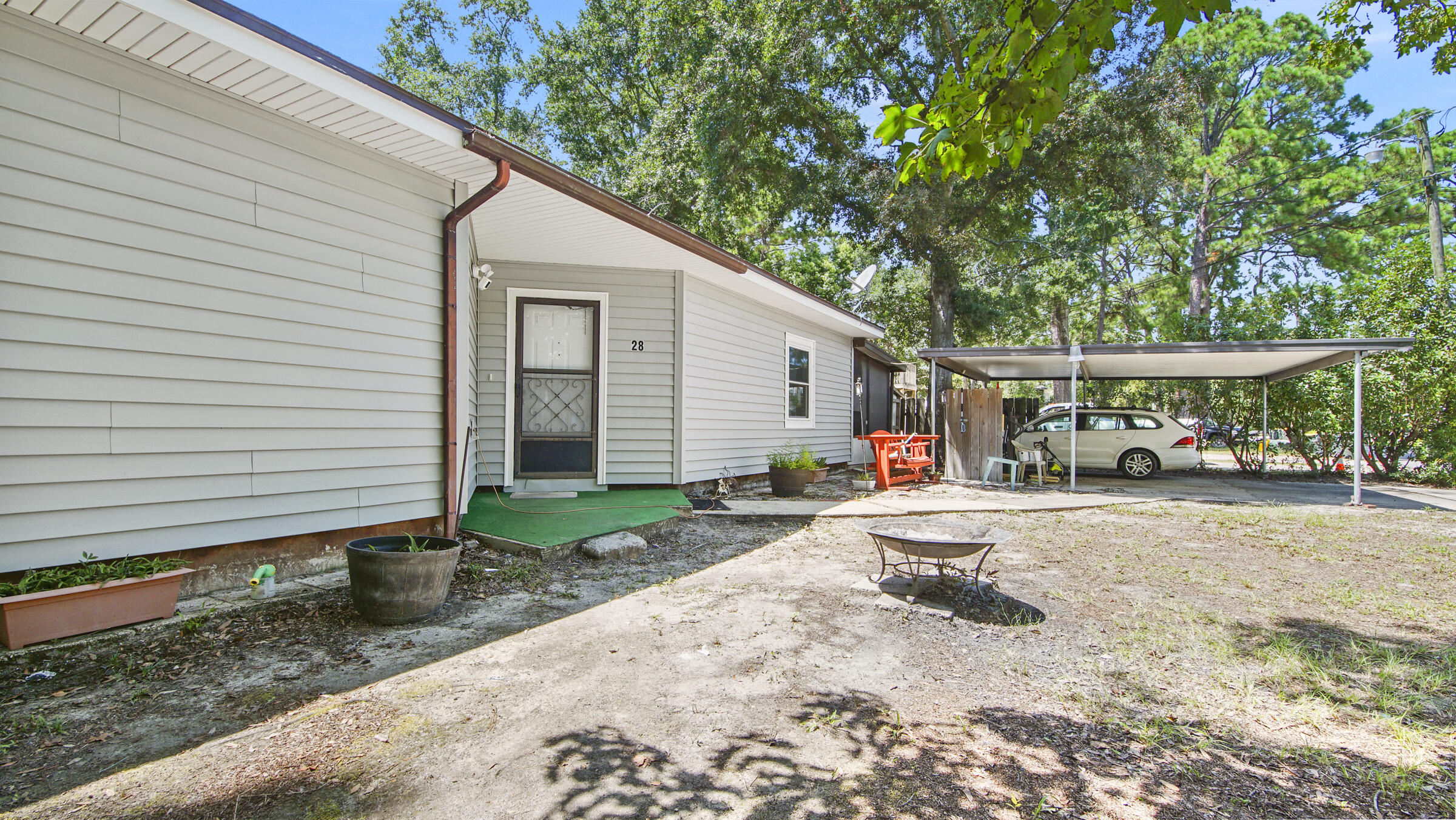 HOWARD GILL REPLAT - Residential