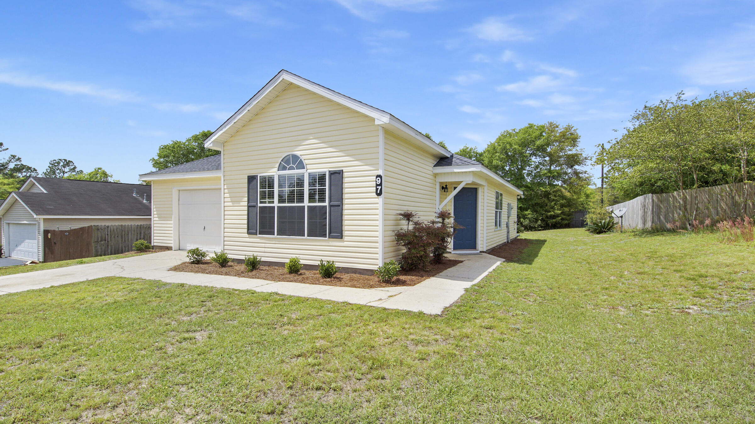 LIKE NEW! (professional pics coming Friday 4/9) New roof, new luxury vinyl plank & carpets in bedrooms, new AC in 2018, new landscaping, new paint! Simply move in and enjoy! Large kitchen that's open to the living room. Split floor plan with master suite at the front and the additional 2 bedrooms on the other side. Sits on 1/4 acre with fenced in back yard and 2 car garage. Right in the city limits and convenient to everything including shopping, downtown and around the corner from Lake Stanley City Park for boating and water sports! This is truly a move-in ready home which will qualify for all types of financing.