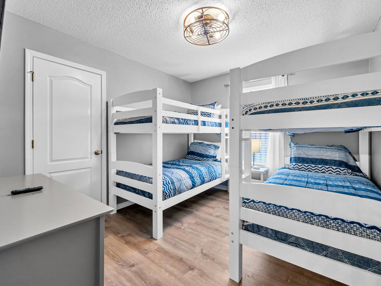 PARADISE RETREAT - Residential