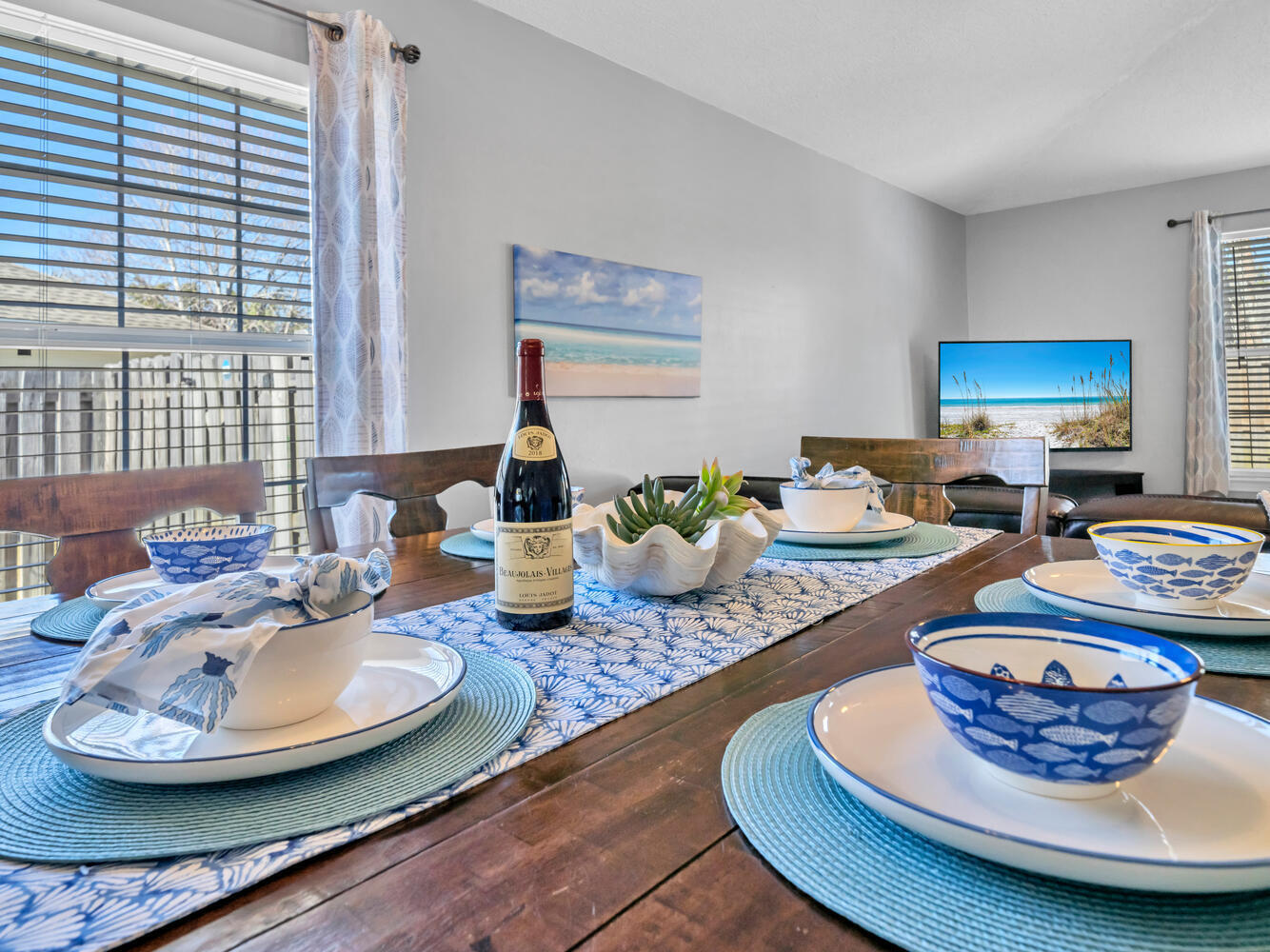 PARADISE RETREAT - Residential