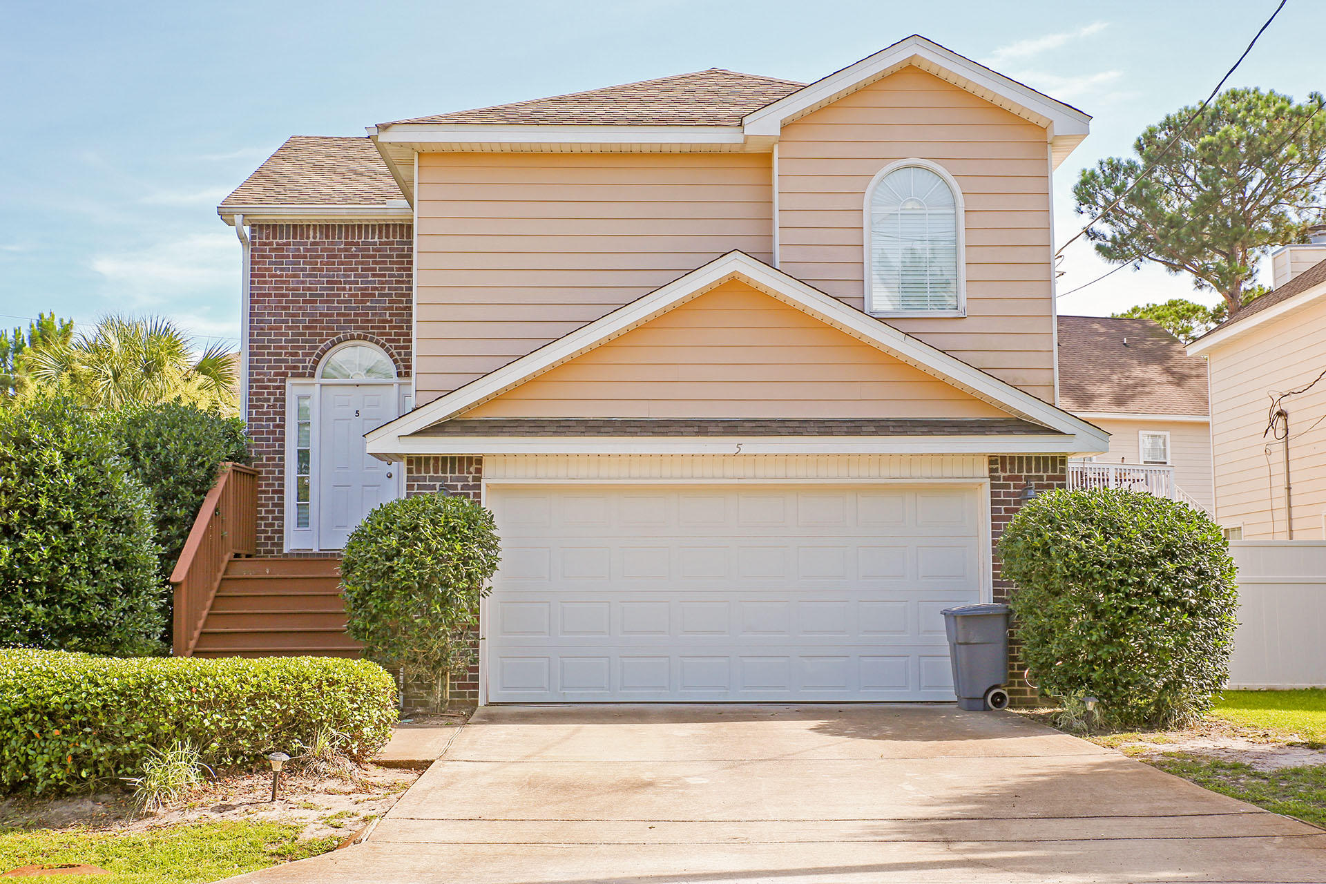 OLDE FLORIDA LAKES - Residential