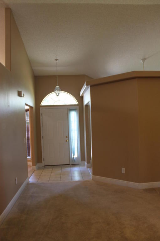 FOX VALLEY - Residential Lease