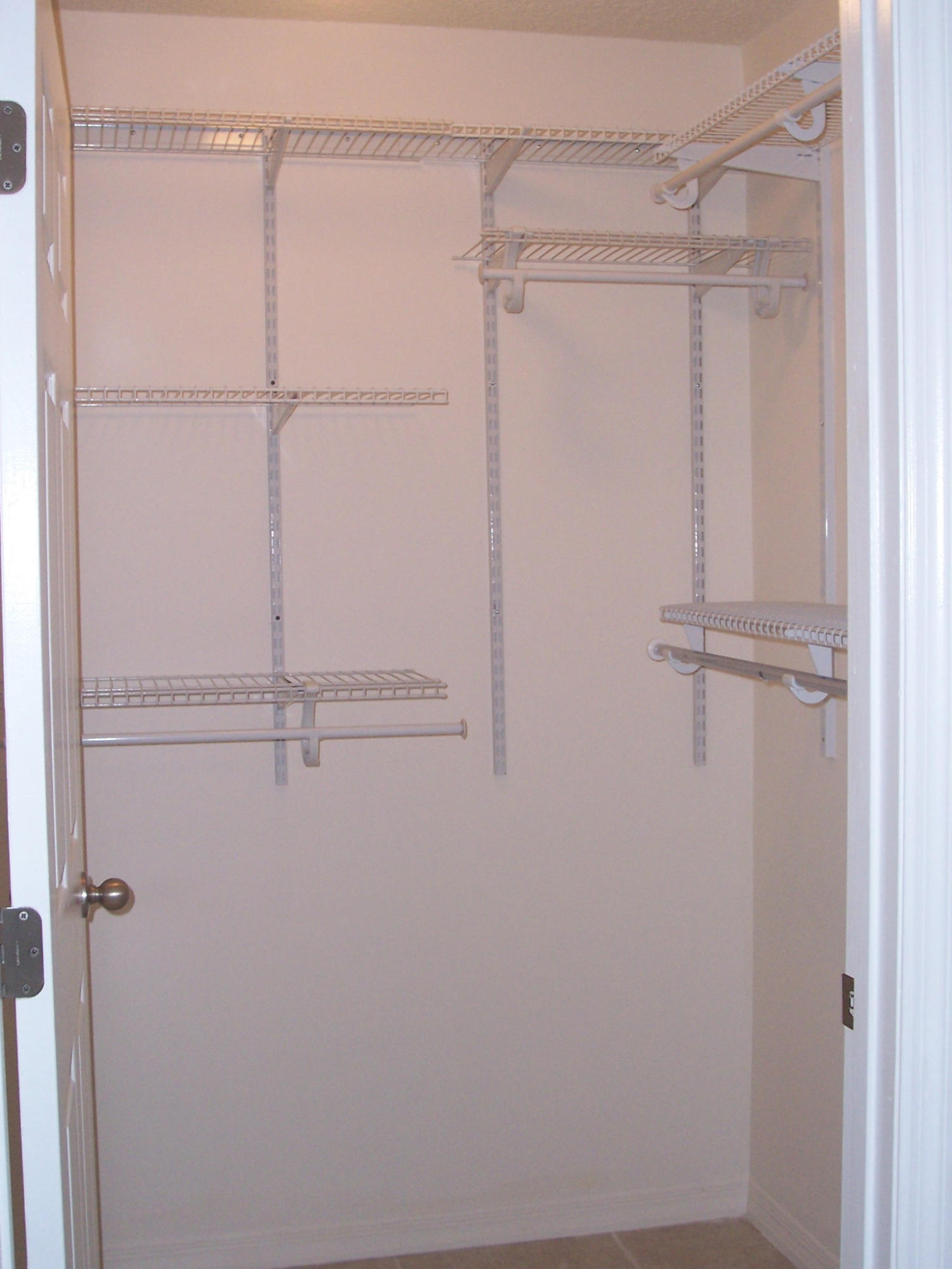 FLORIDA CLUB CONDOMINIUMS - Residential Lease