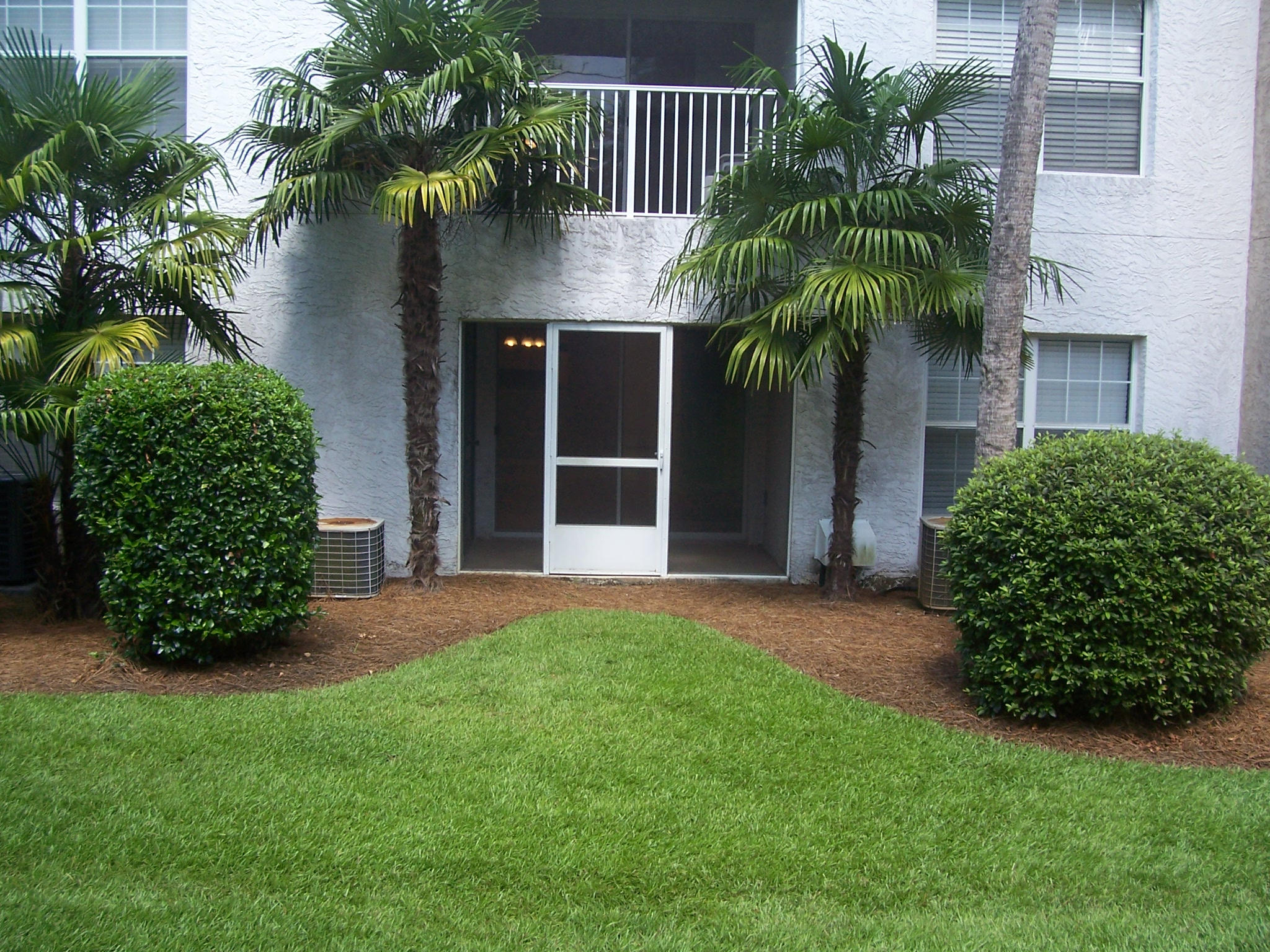 FLORIDA CLUB CONDOMINIUMS - Residential Lease
