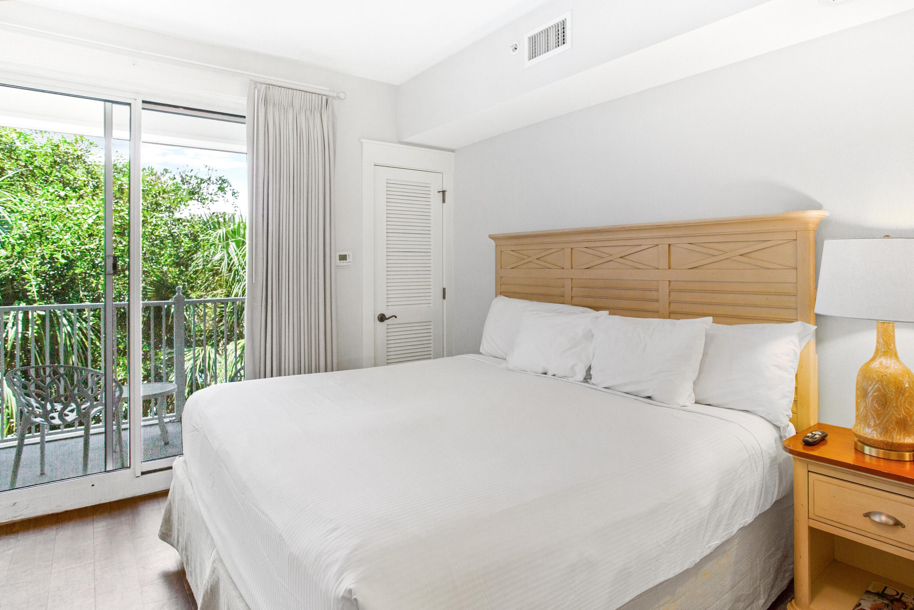 PILOT HOUSE - Residential