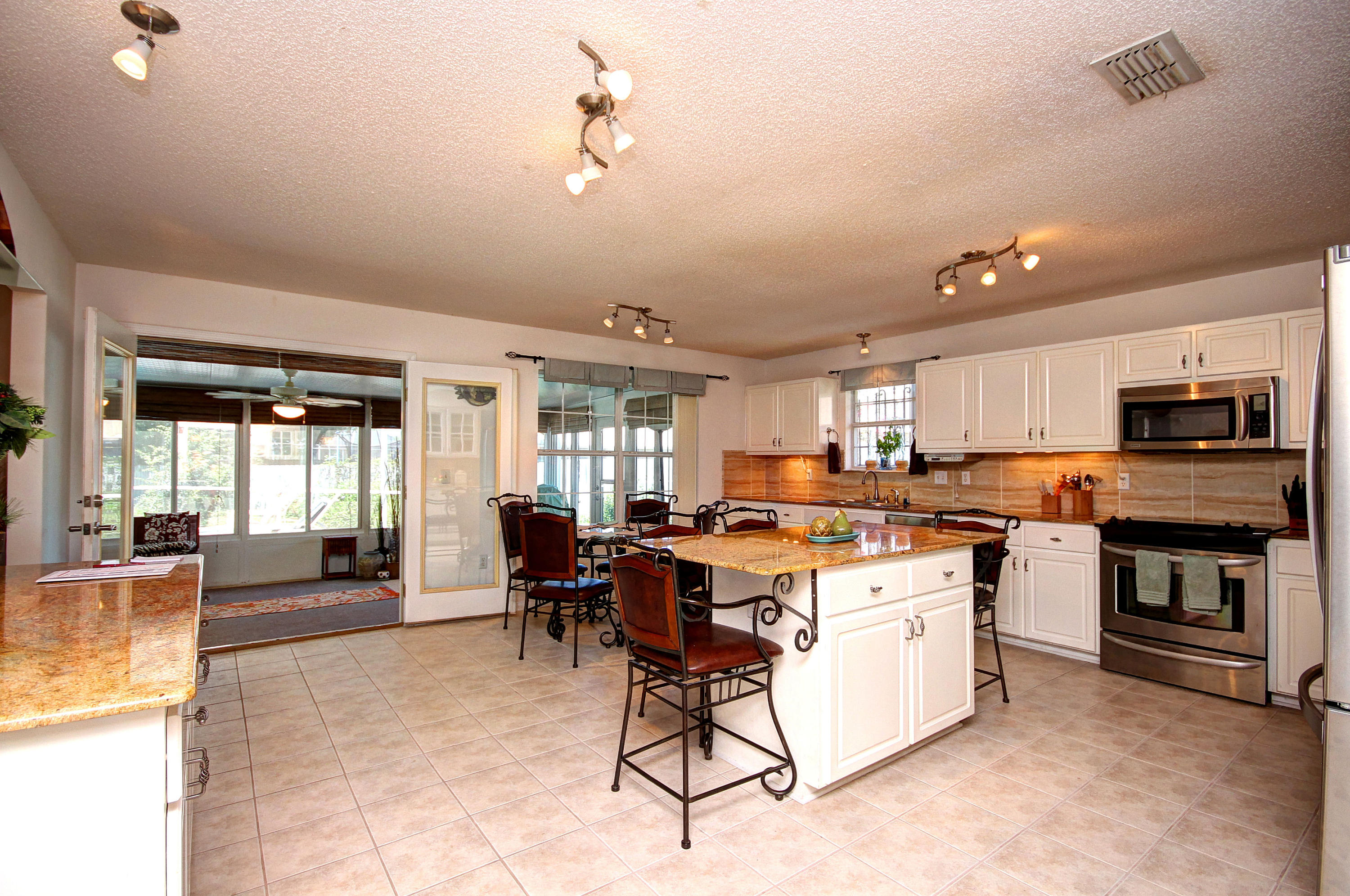 FOXWOOD ADDITION S/D - Residential