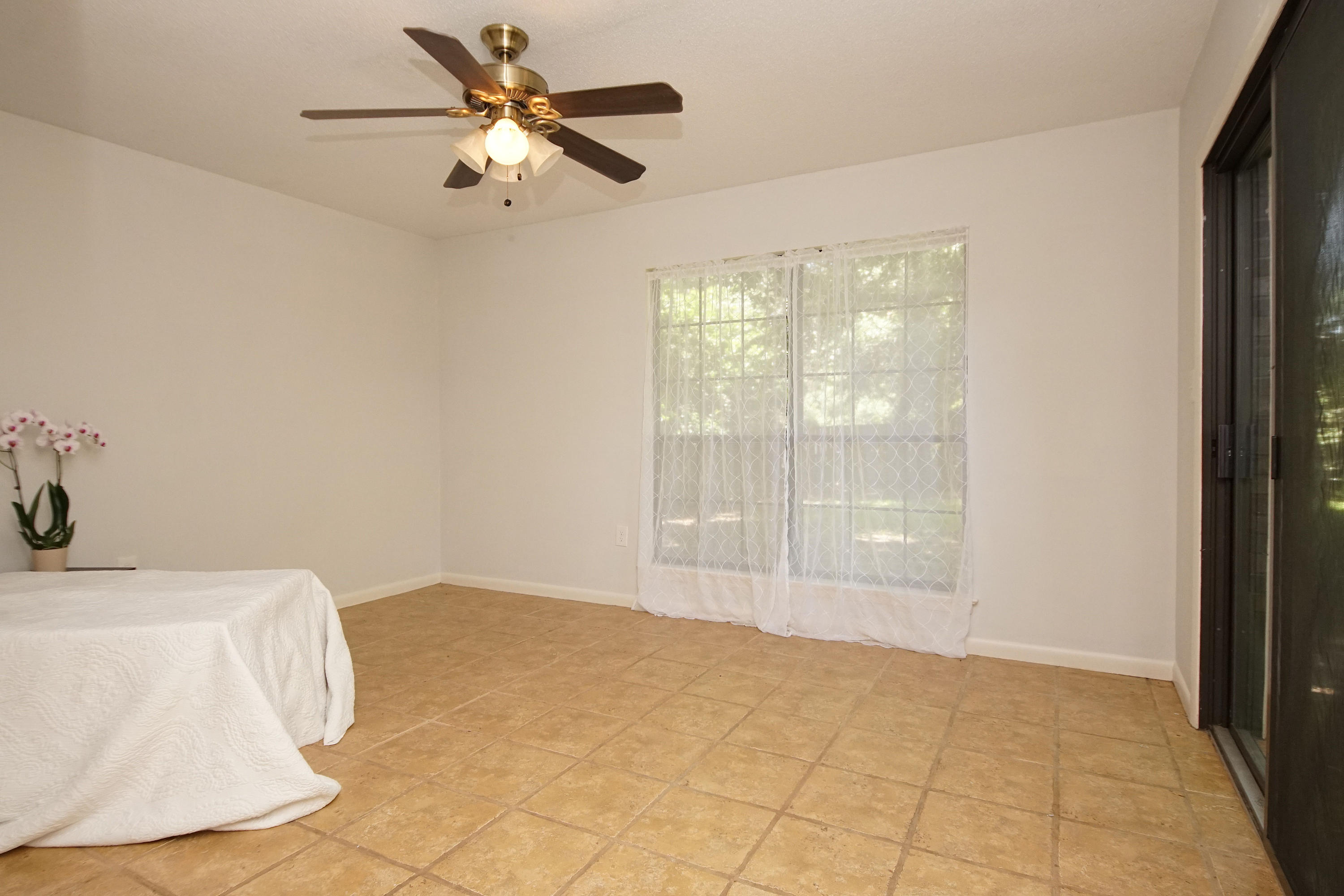 EASTWOOD 7TH ADDN - Residential