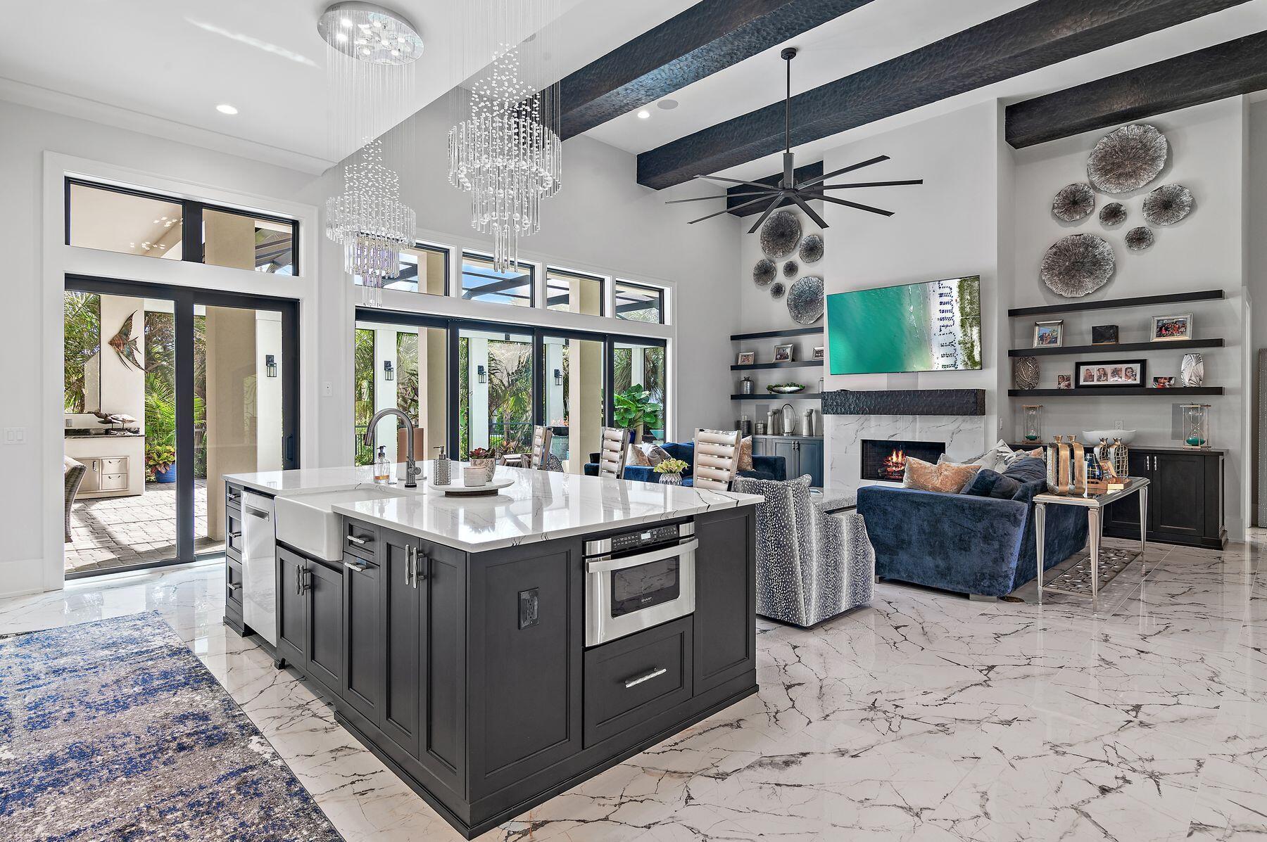 BURNT PINE - Residential