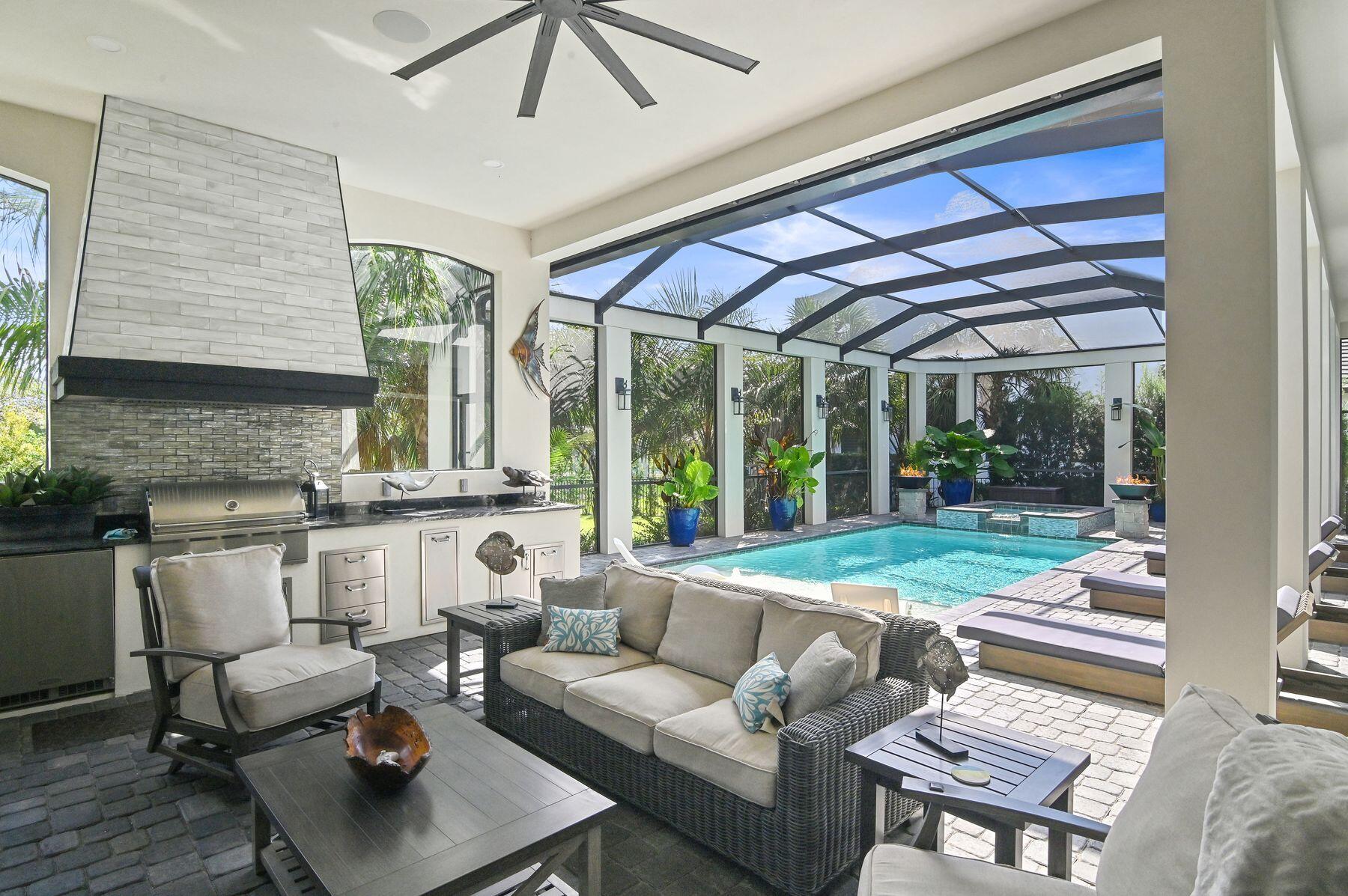 BURNT PINE - Residential