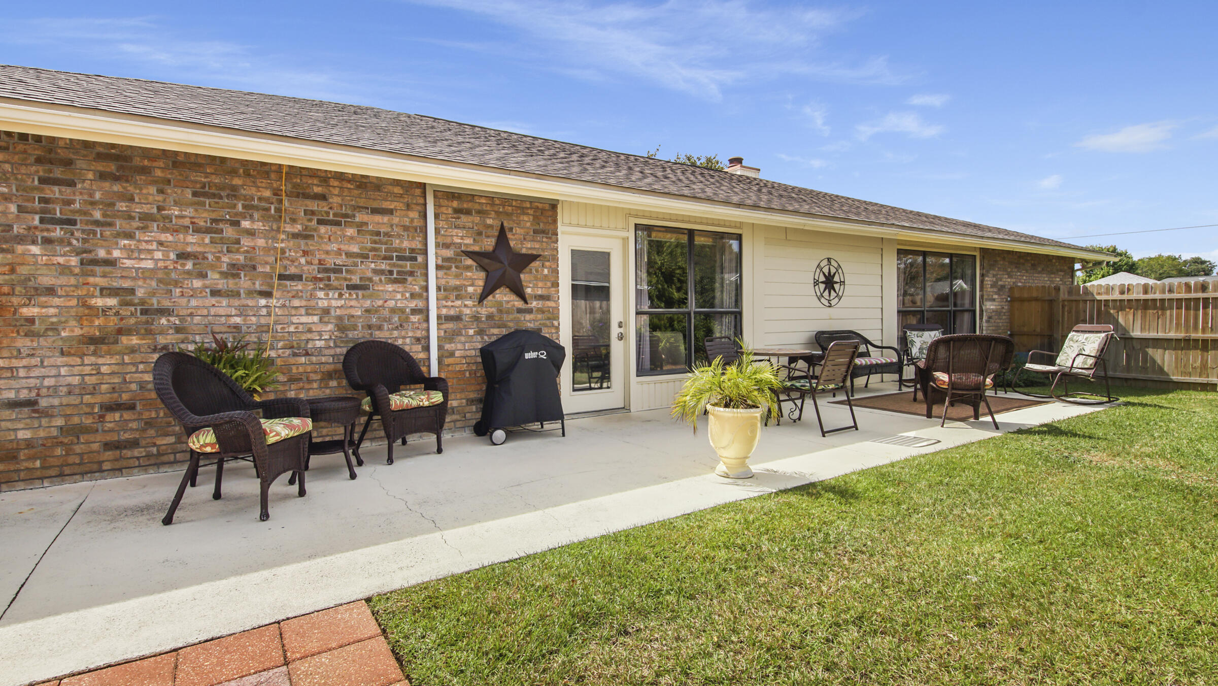 KELL-AIRE GARDENS - Residential