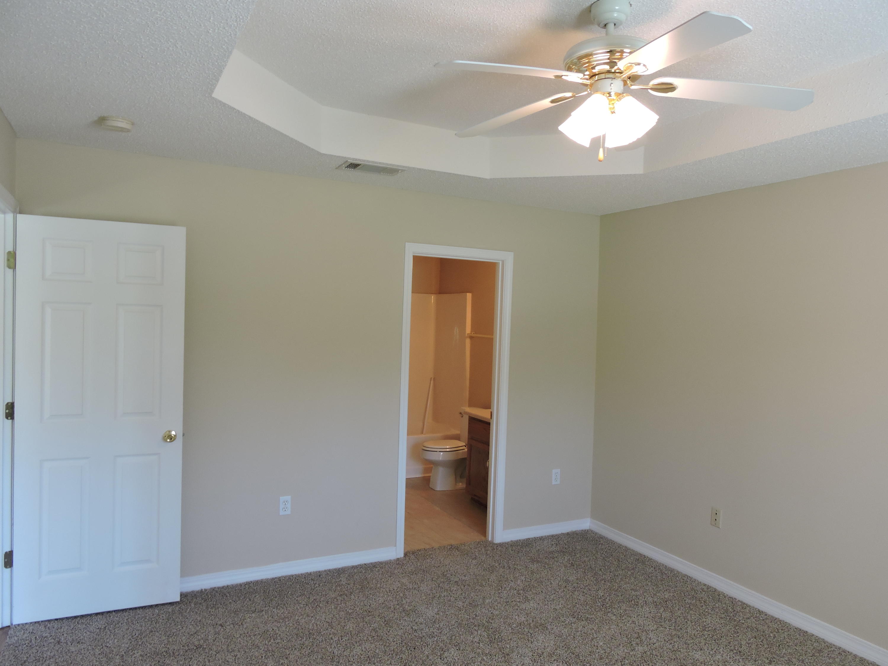 AUBURN ACRES - Residential Lease
