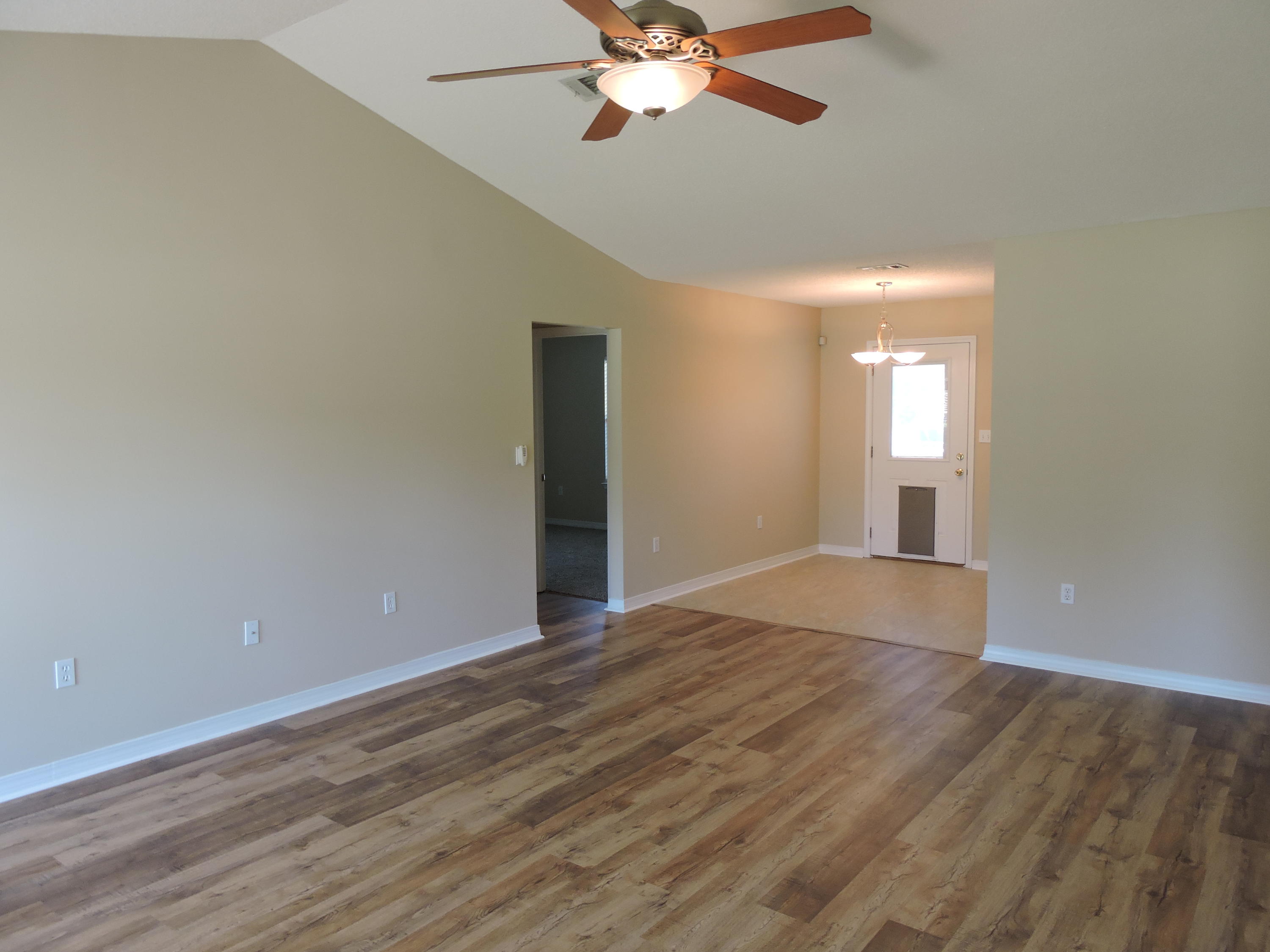 AUBURN ACRES - Residential Lease