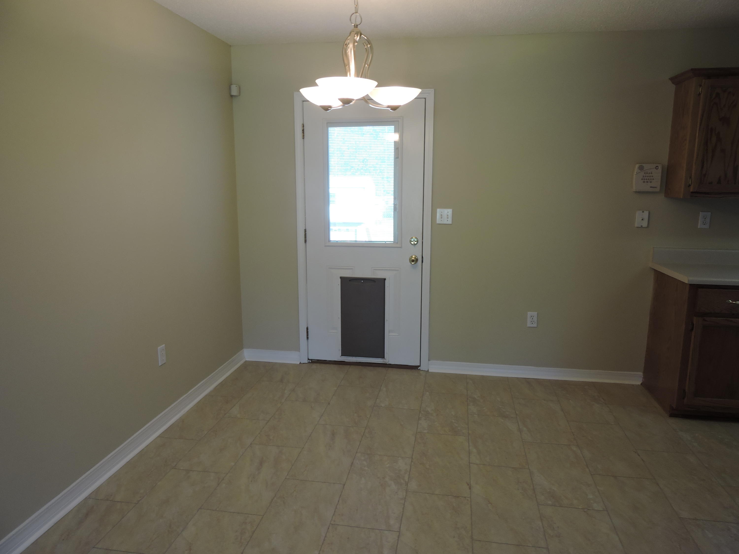 AUBURN ACRES - Residential Lease