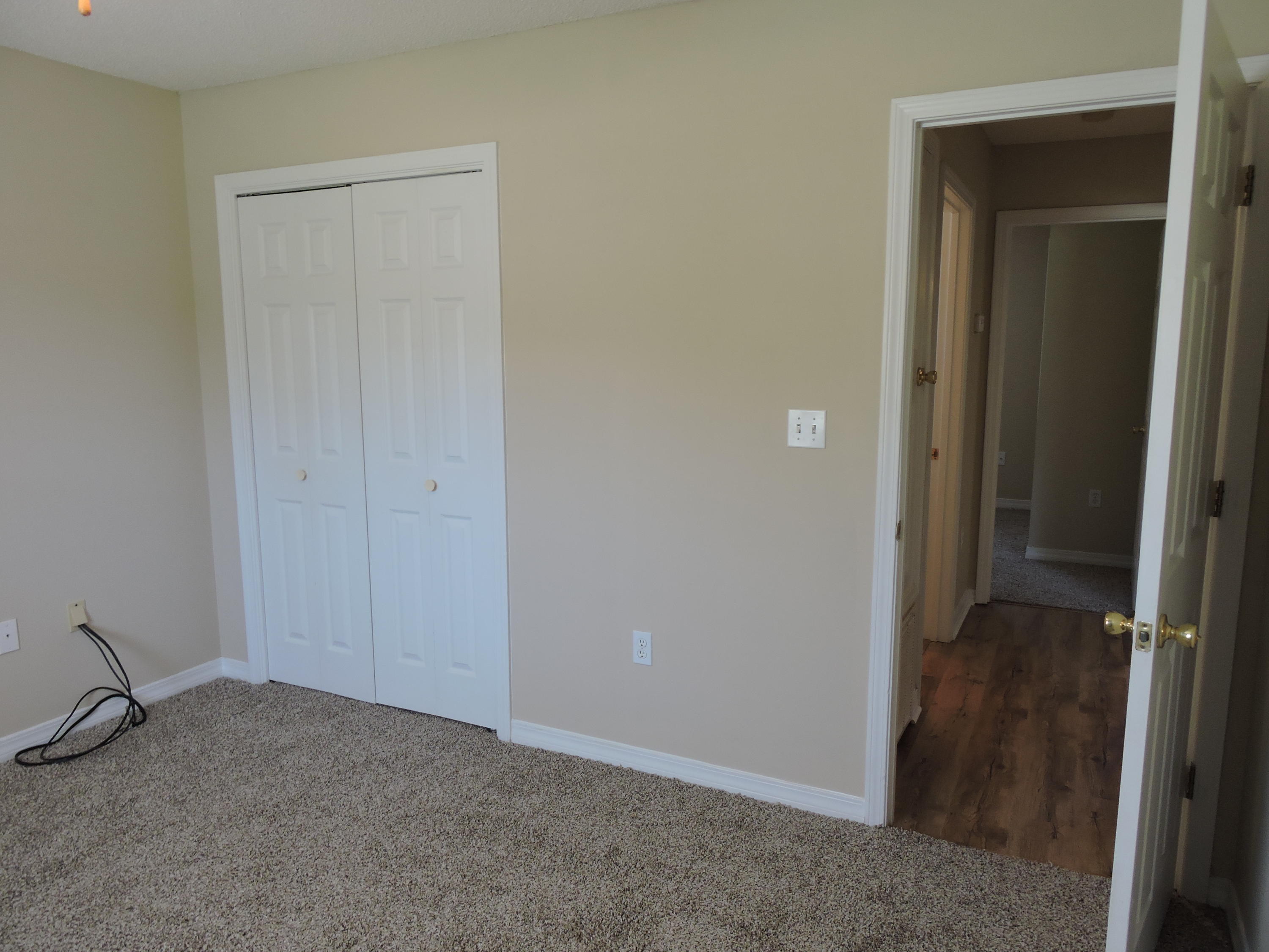 AUBURN ACRES - Residential Lease